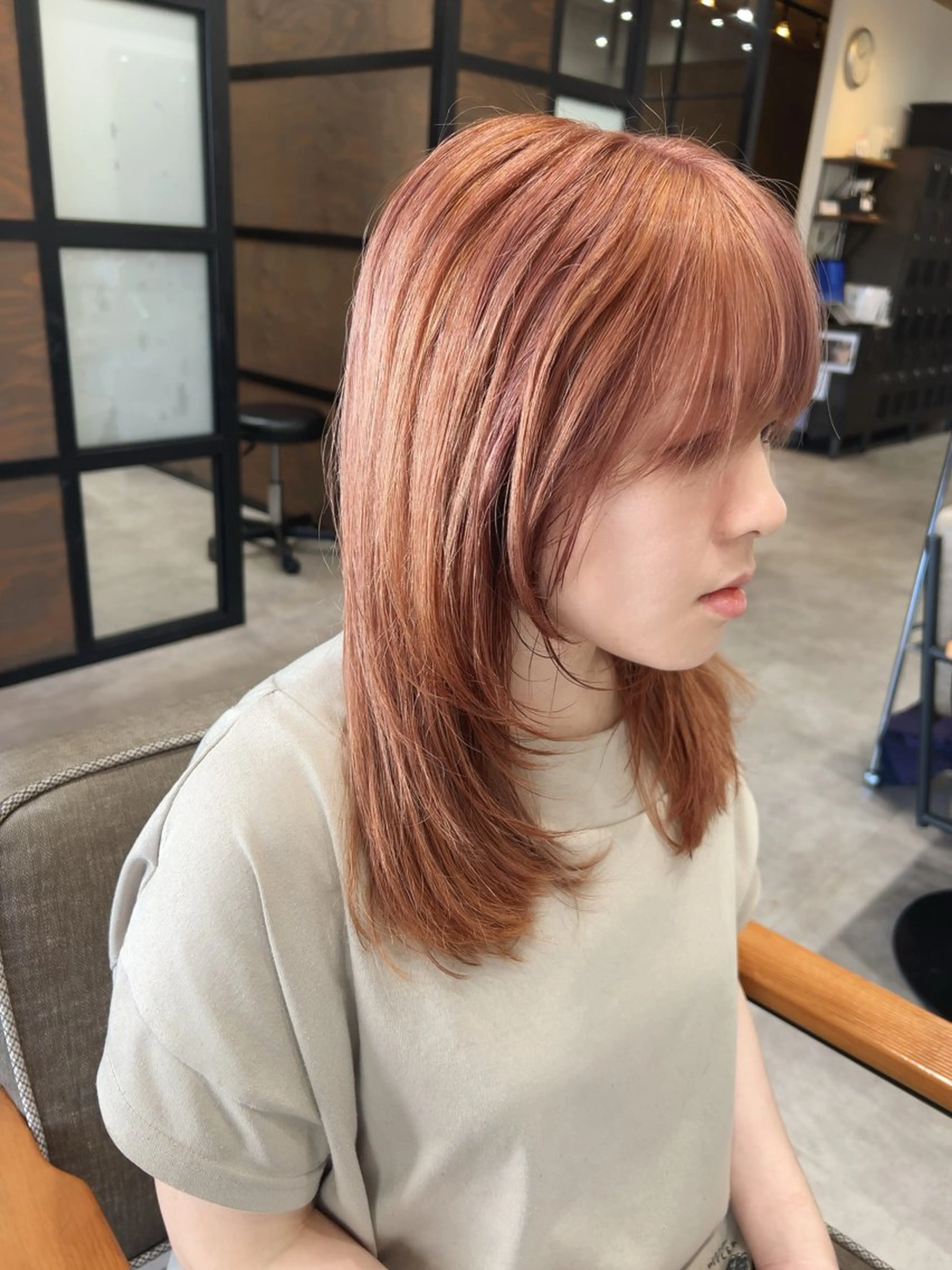 ミディアム レイヤー/韓国/ ハッシュ/高田翼のヘアスタイル