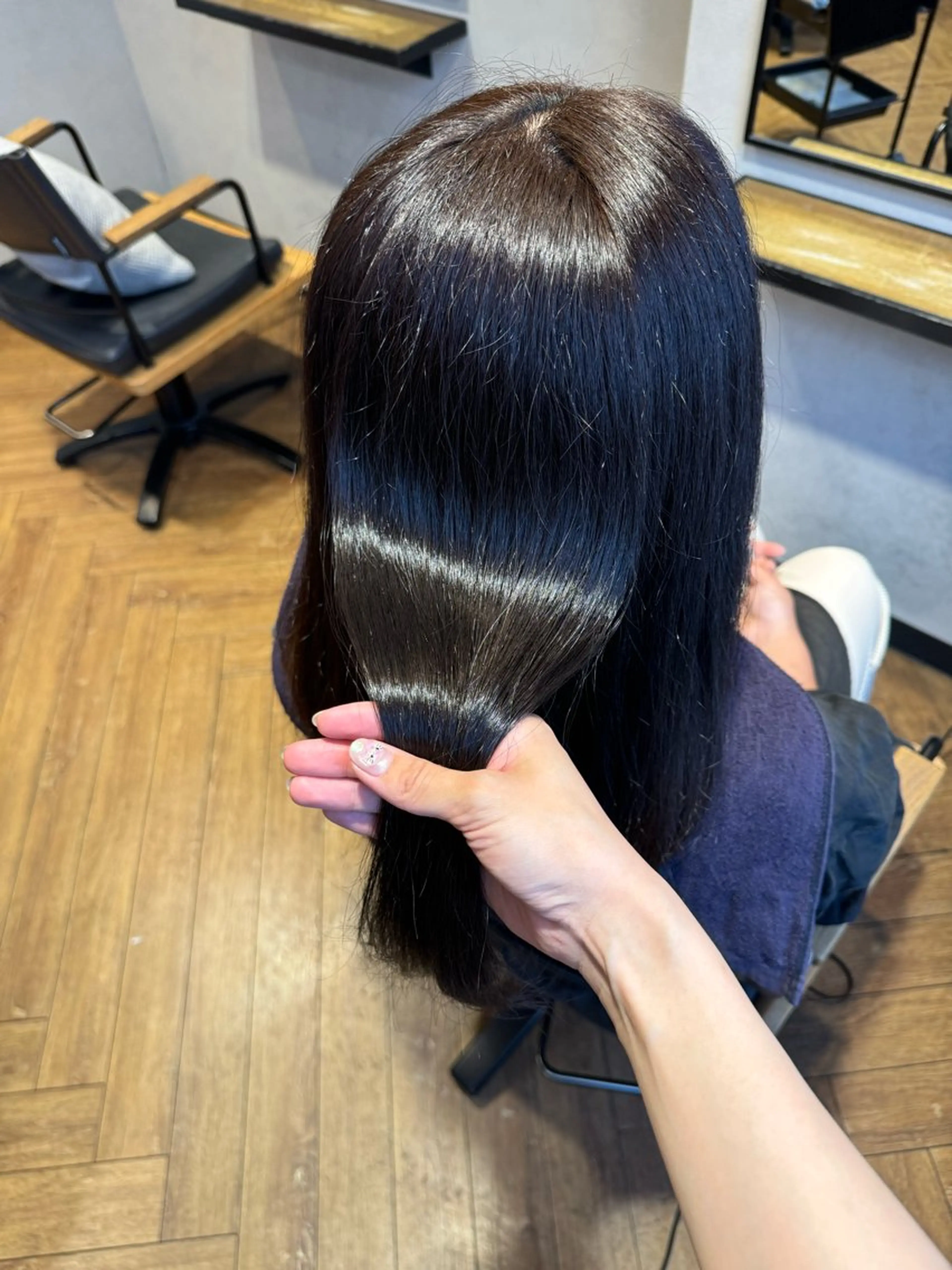 セミロング Rena/メンズヘア /ワンホンヘアのヘアスタイル