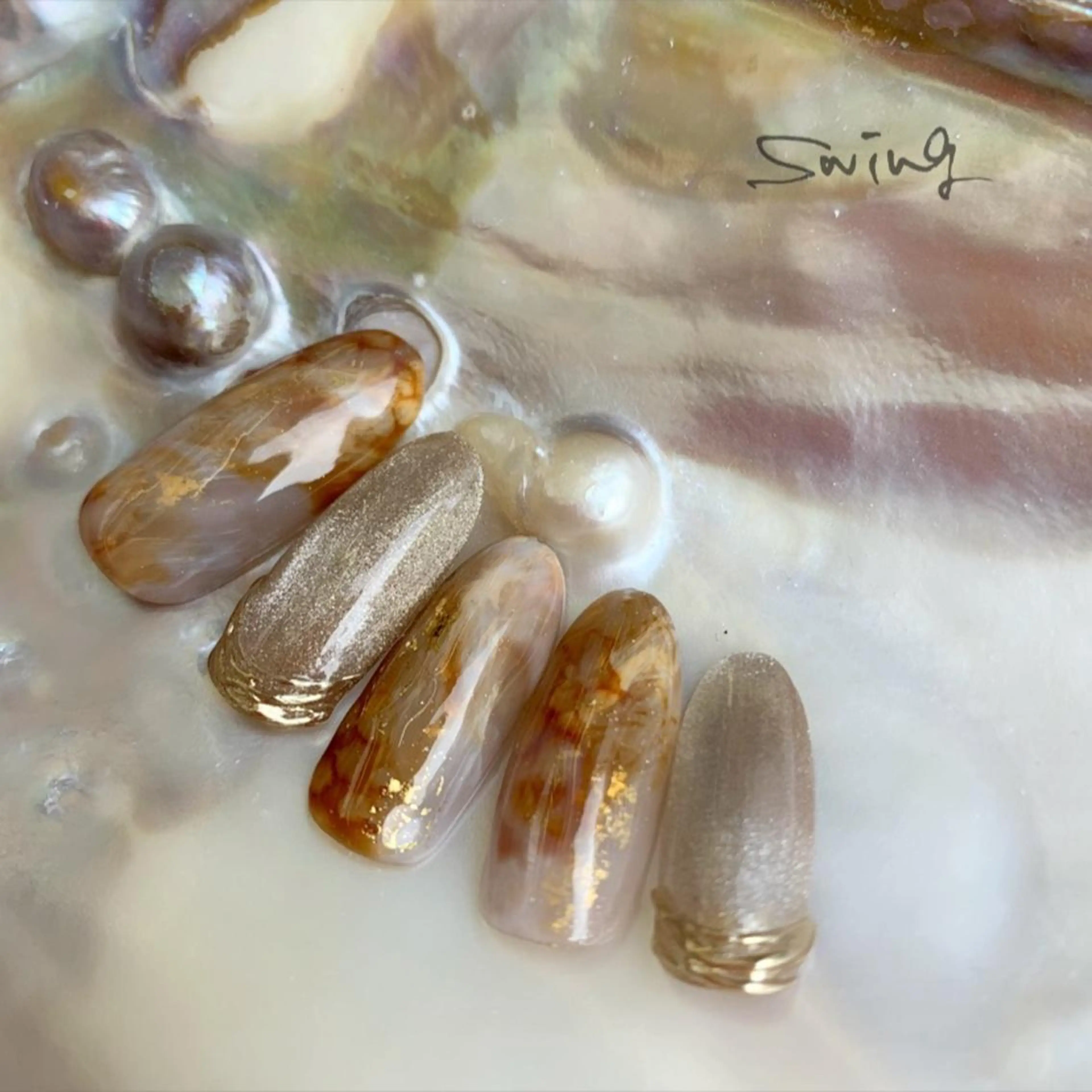 ネイル マグネットネイル SWING Nail Salon所属・Yoshida Takakoのネイルデザイン