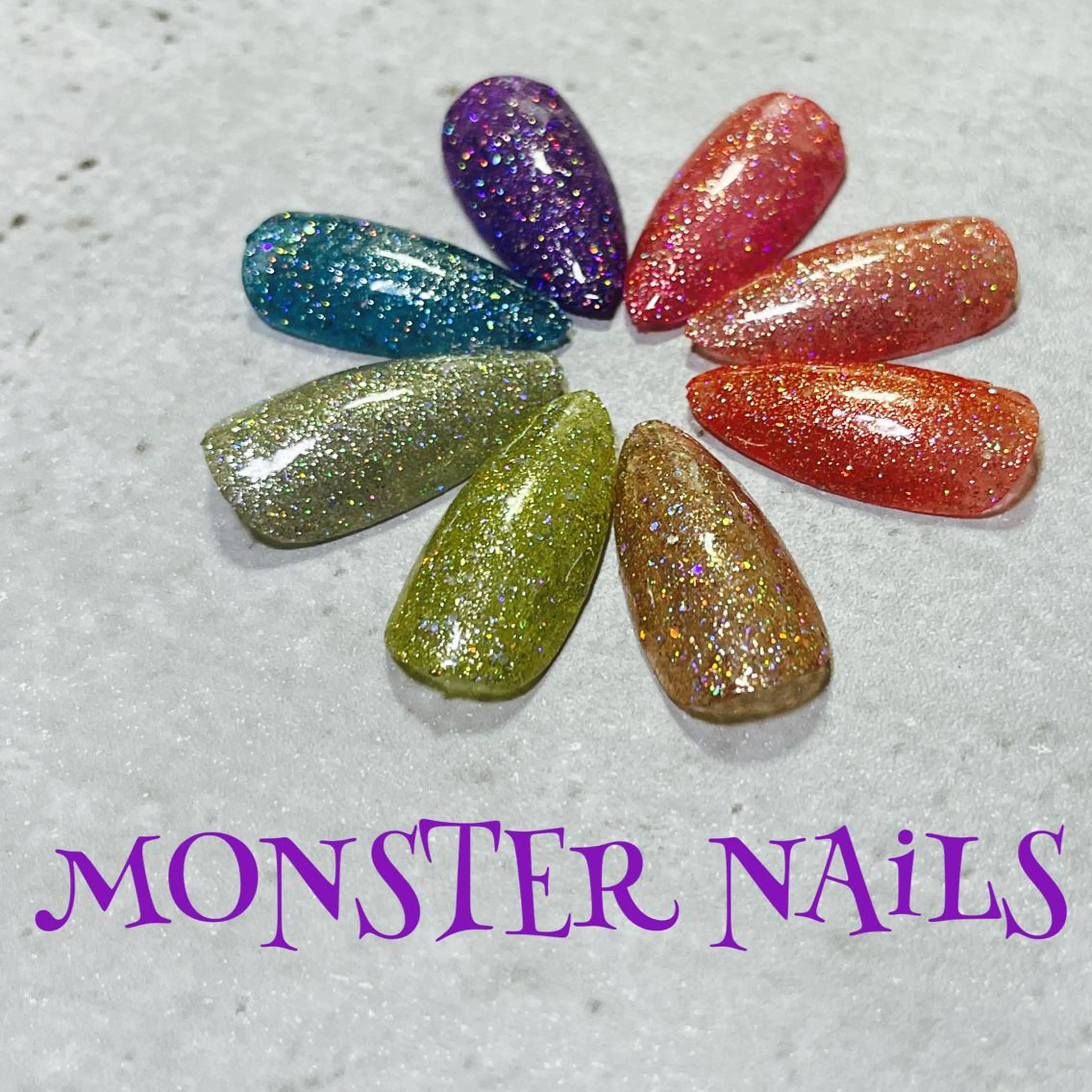ネイル MONSTER NAiLSのネイルデザイン