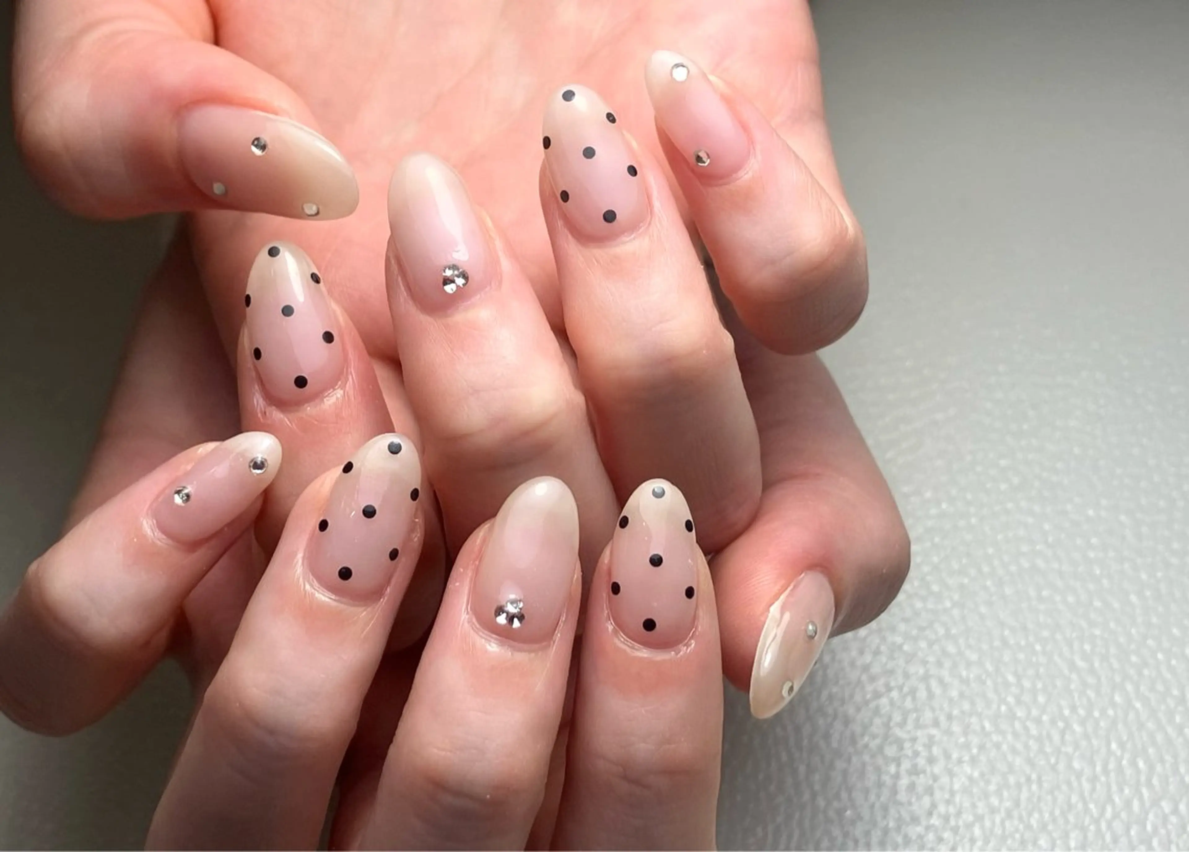 ネイル ハンドネイル 浅草eknail 🖤EMIRIのネイルデザイン