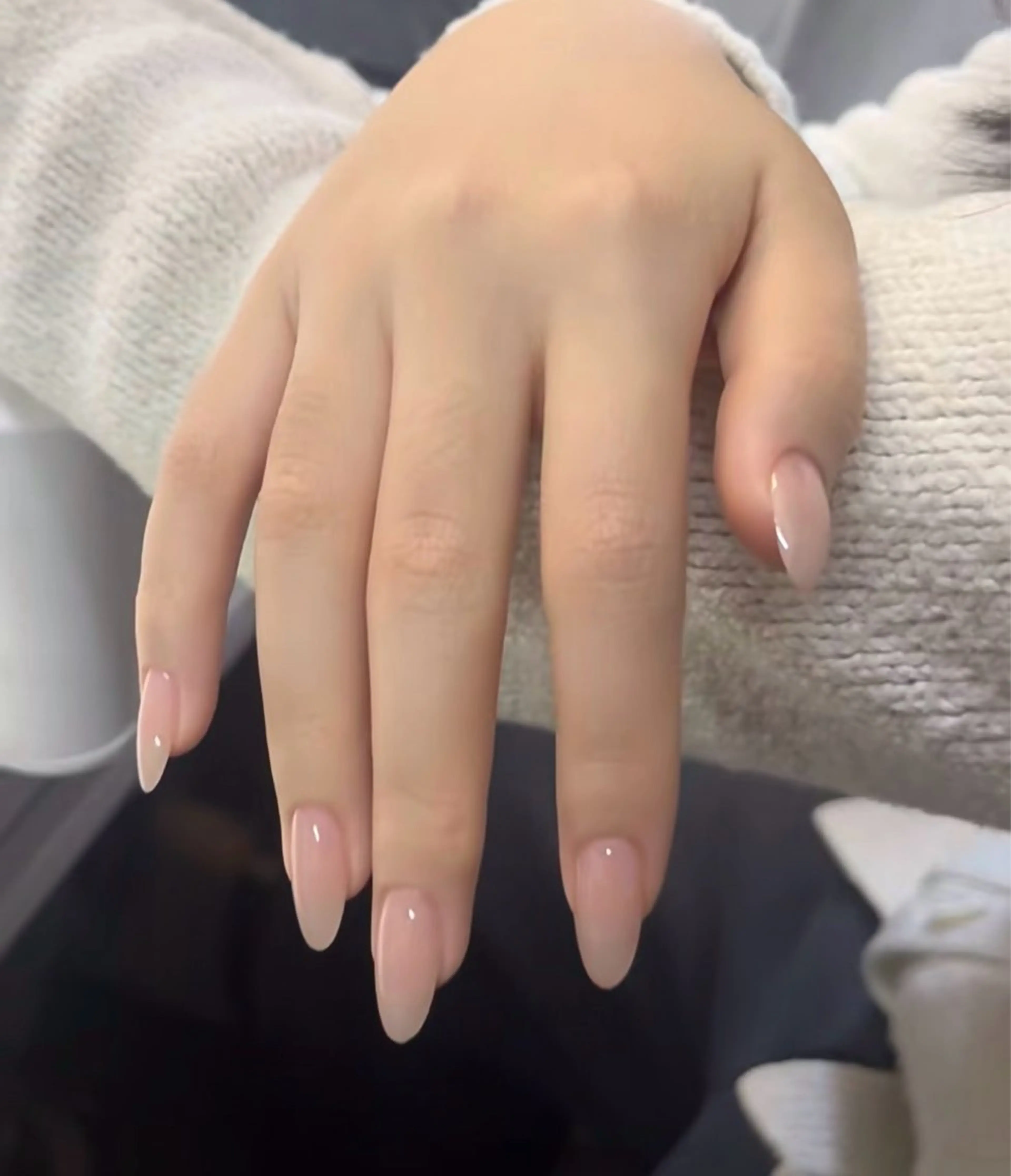 ネイル ハンドネイル Trend Nail シロのネイルデザイン