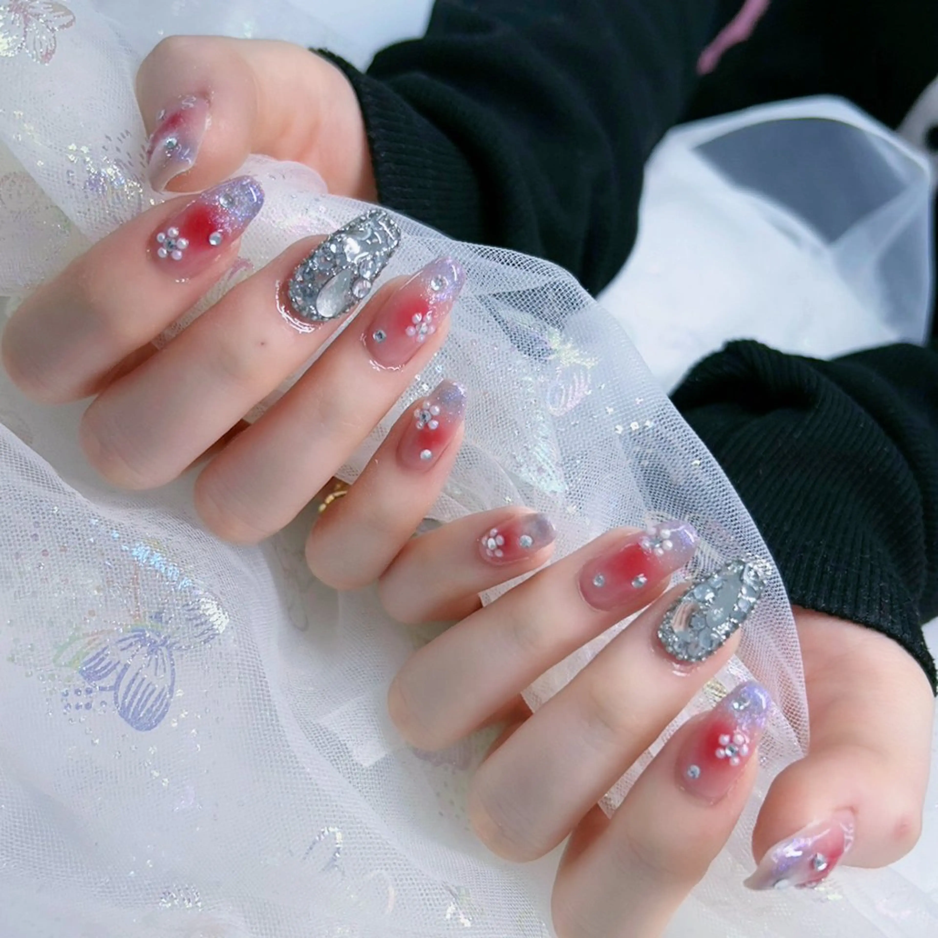 ネイル パーツ全部¥110 サロンミミのネイルデザイン