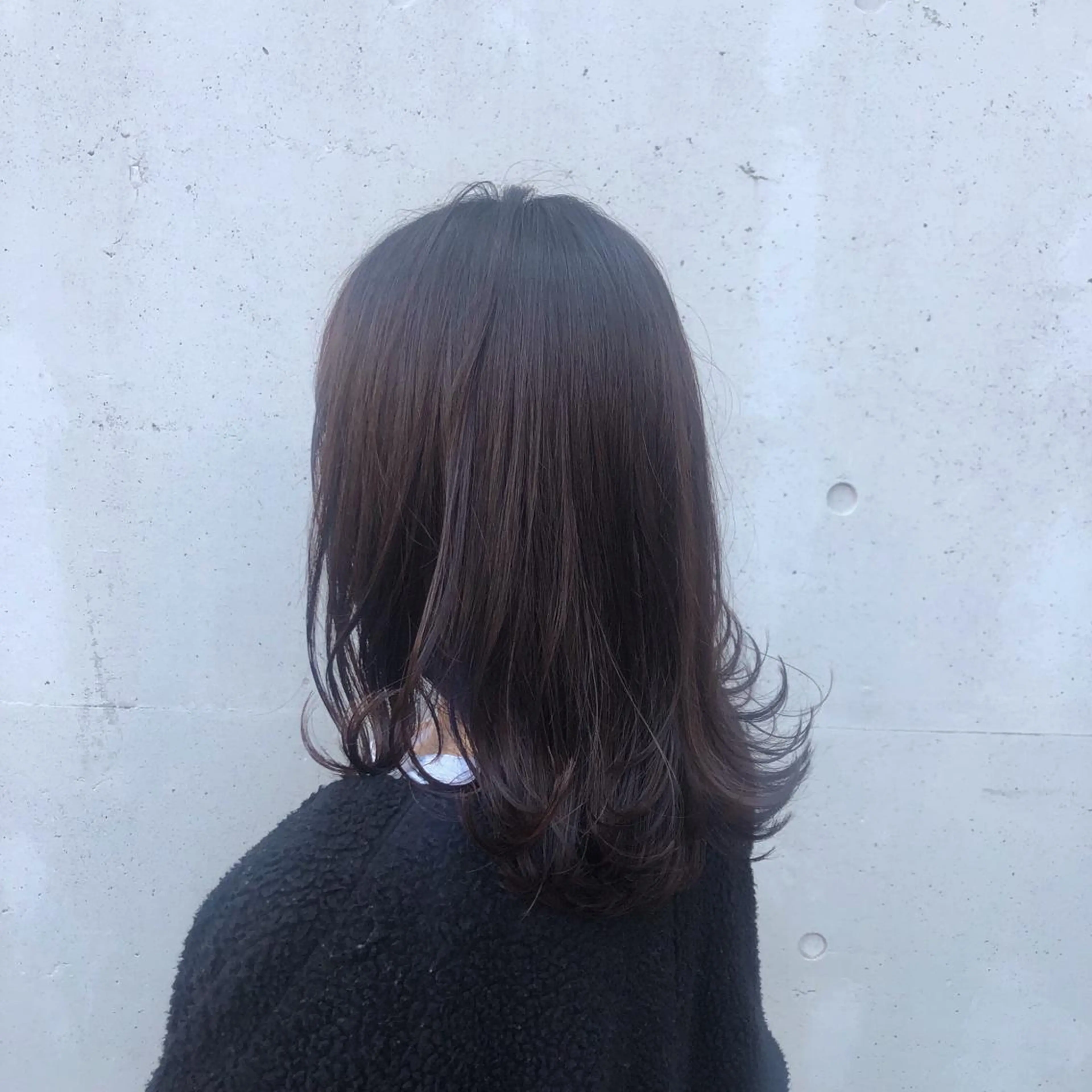 ミディアム カラー ヘアアレンジ アッシュ ラベンダーカラー ラベンダーアッシュ カット ヘアカラー トリートメント 酸性縮毛矯正🧴韓国 レイヤー/髪質改善のヘアスタイル