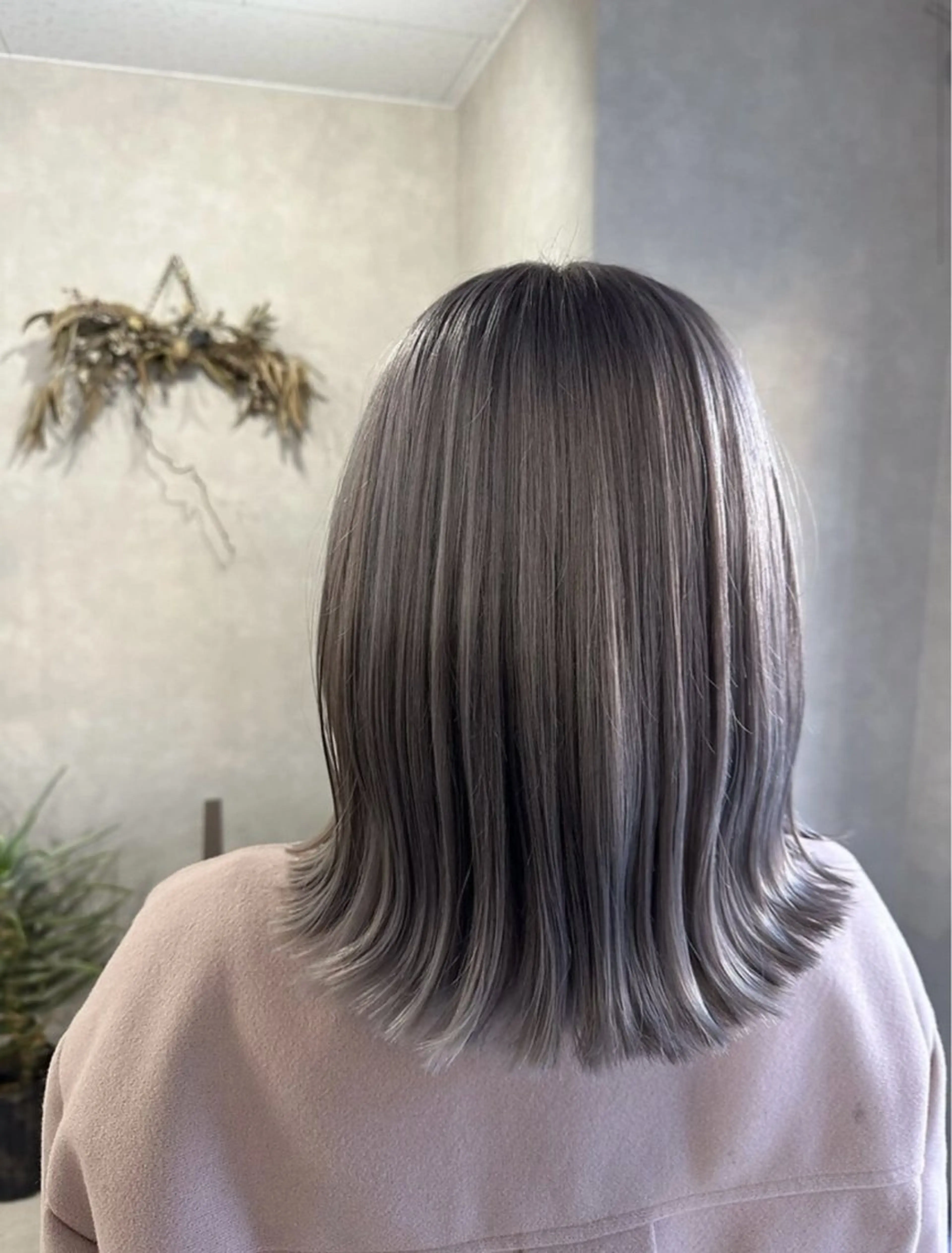 カラー 山田 誠也のヘアスタイル