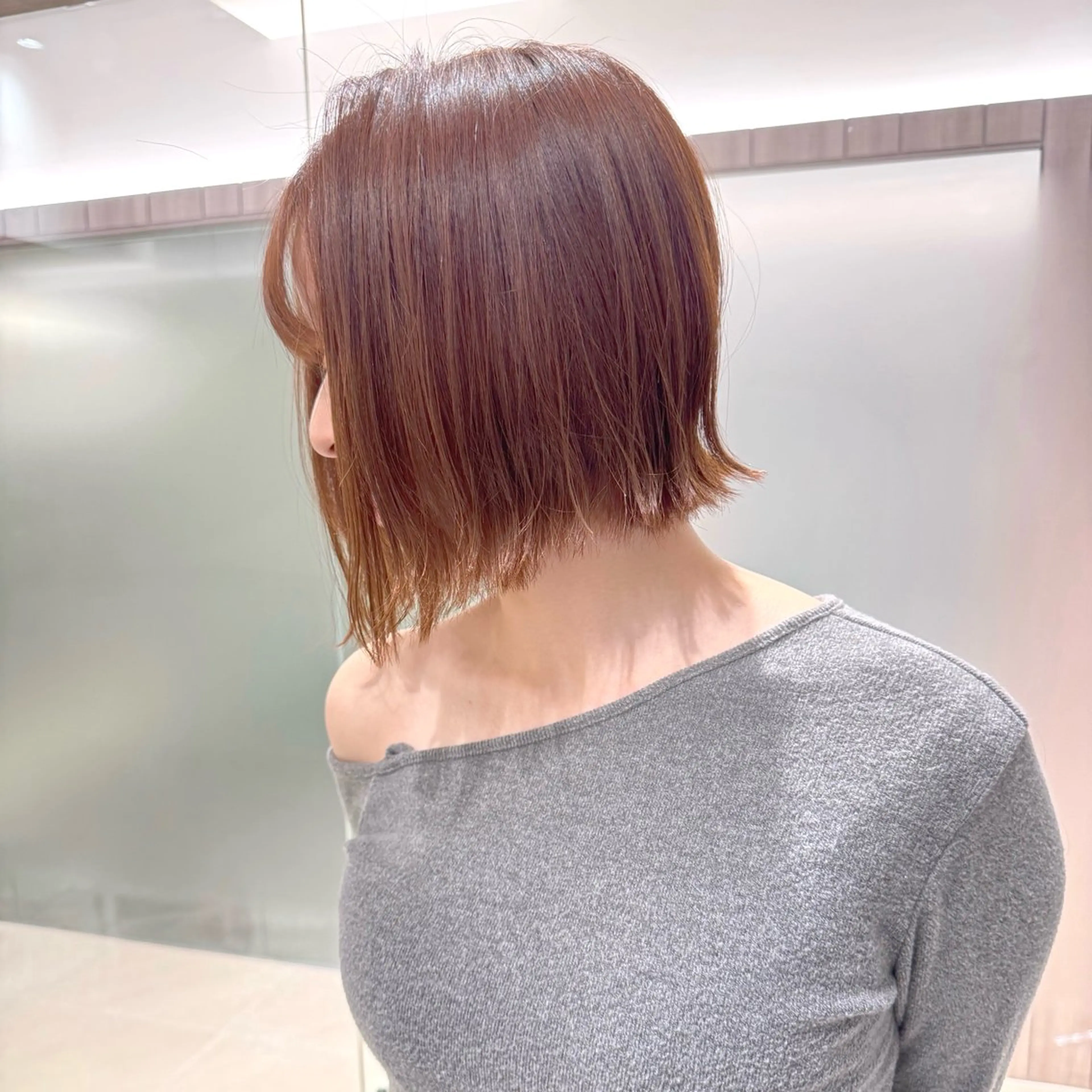 ショート カラー カット ヘアカラー トリートメント 癖毛救済✂️ボブ /髪質改善ストレートのヘアスタイル