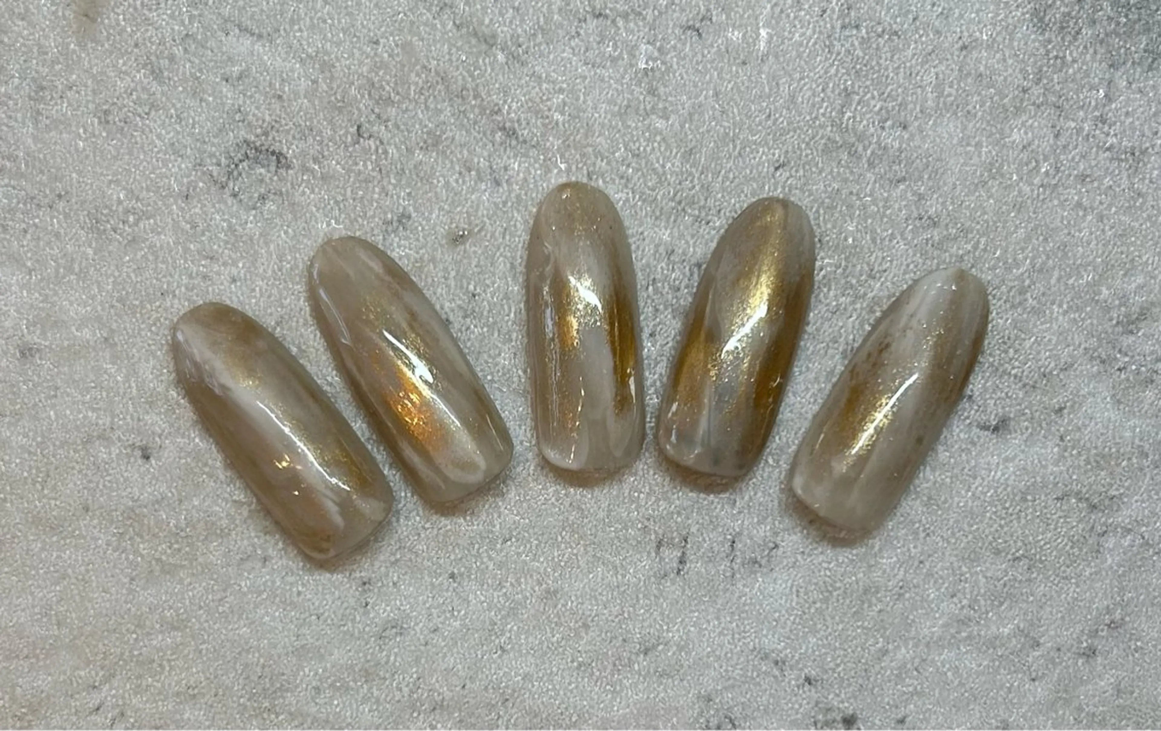 ネイル Arco Iris 告瑠莉のネイルデザイン