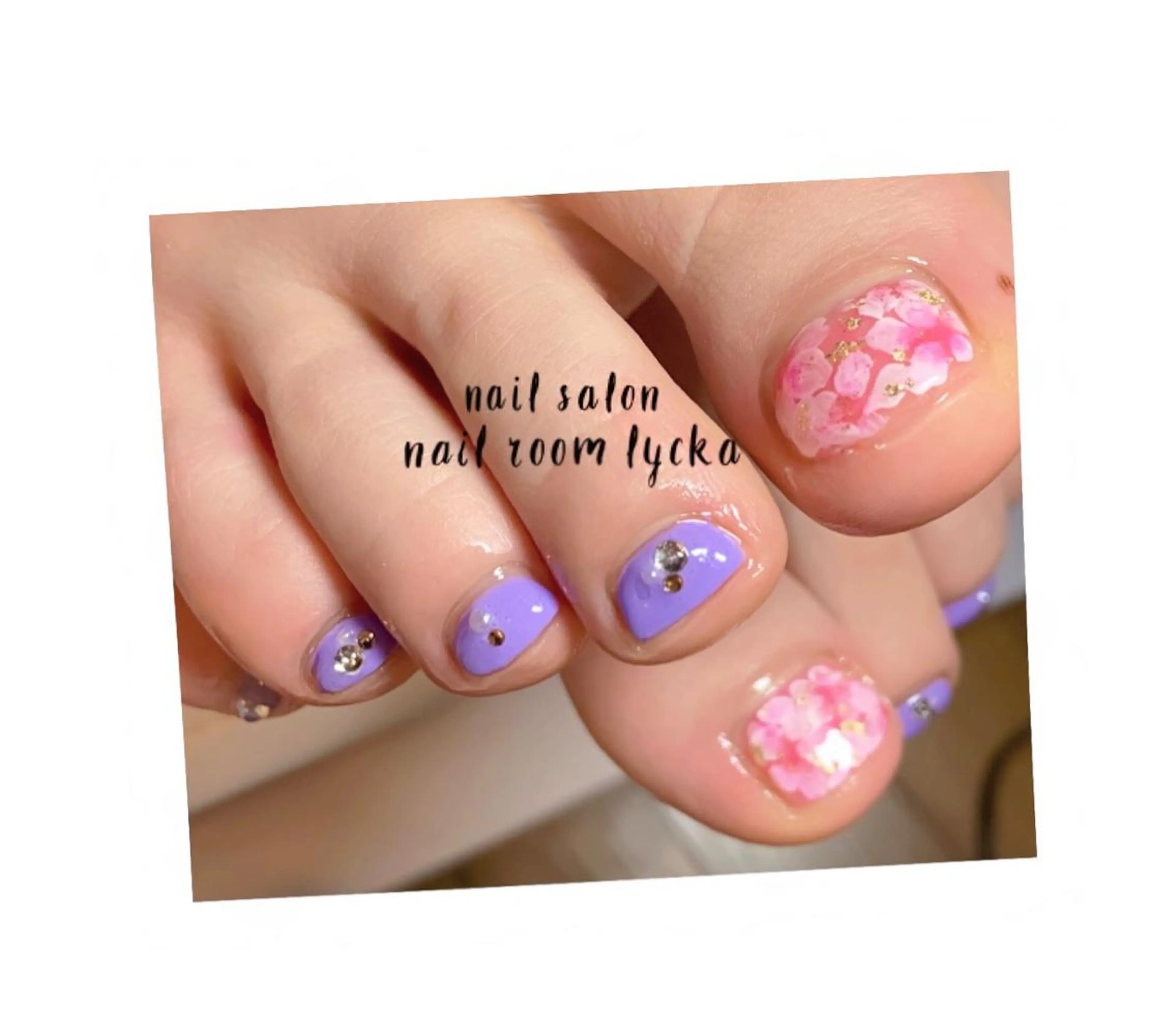 ネイル ﾈｲﾙﾙｰﾑﾘｯｶ 𝐦𝐚𝐲𝐮のネイルデザイン