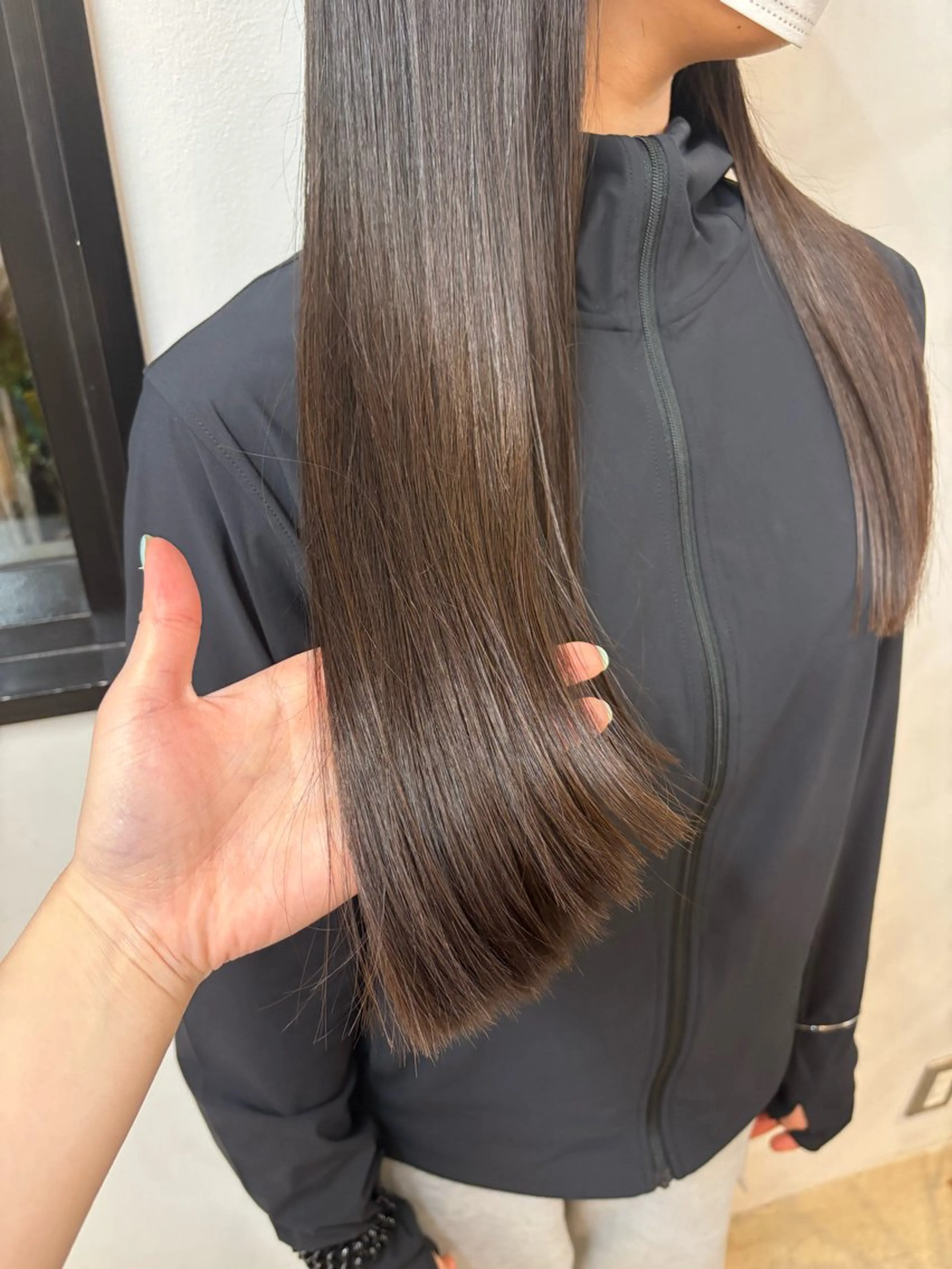 ロング カット ヘアカラー トリートメント みぞぐち じゅりのヘアスタイル