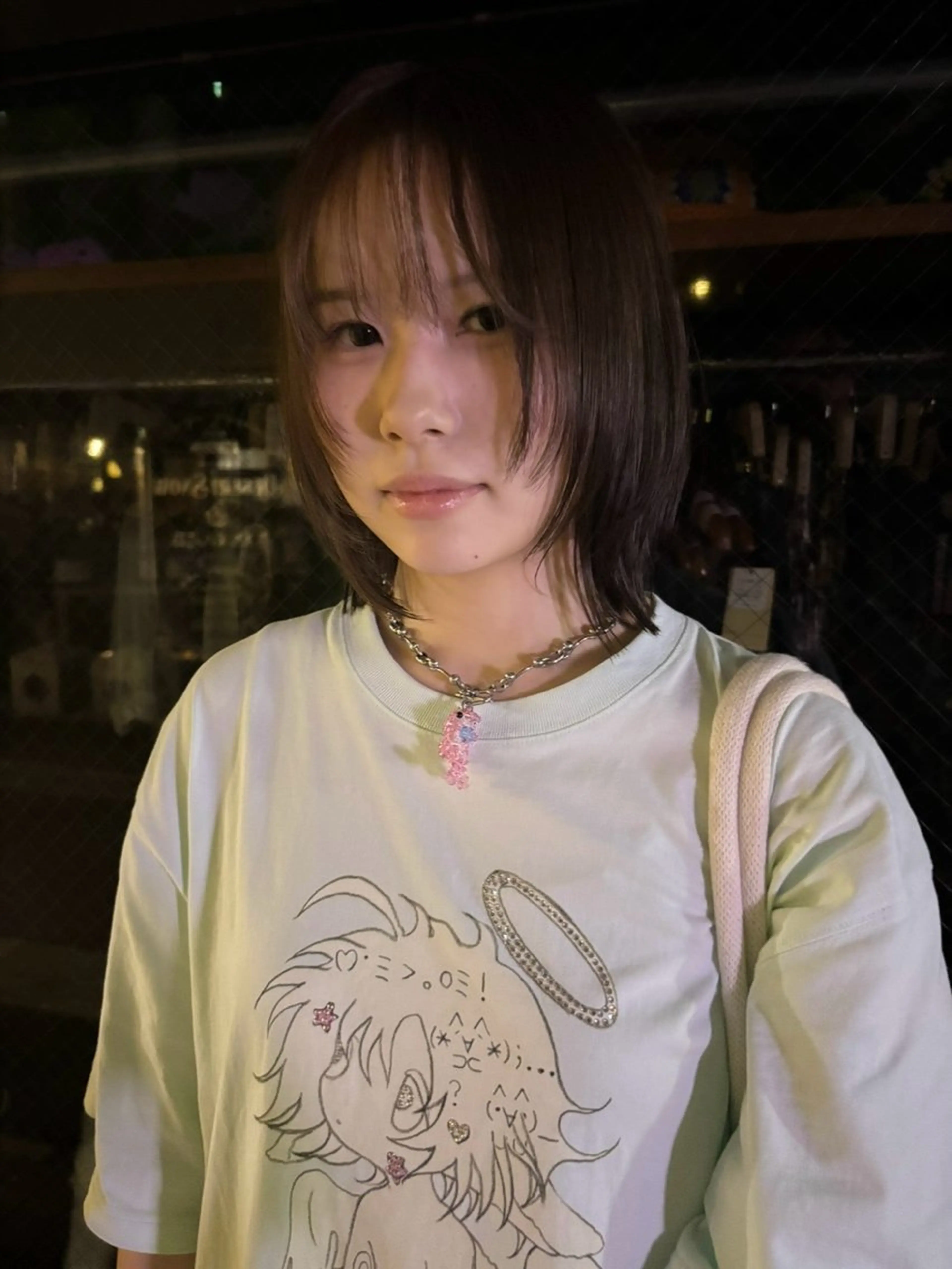 ショート カラー ベージュカラー 透明感カラー オリーブベージュ ヘアカラー トリートメント レイヤーボブ🎵 ブリーチ/りりのヘアスタイル