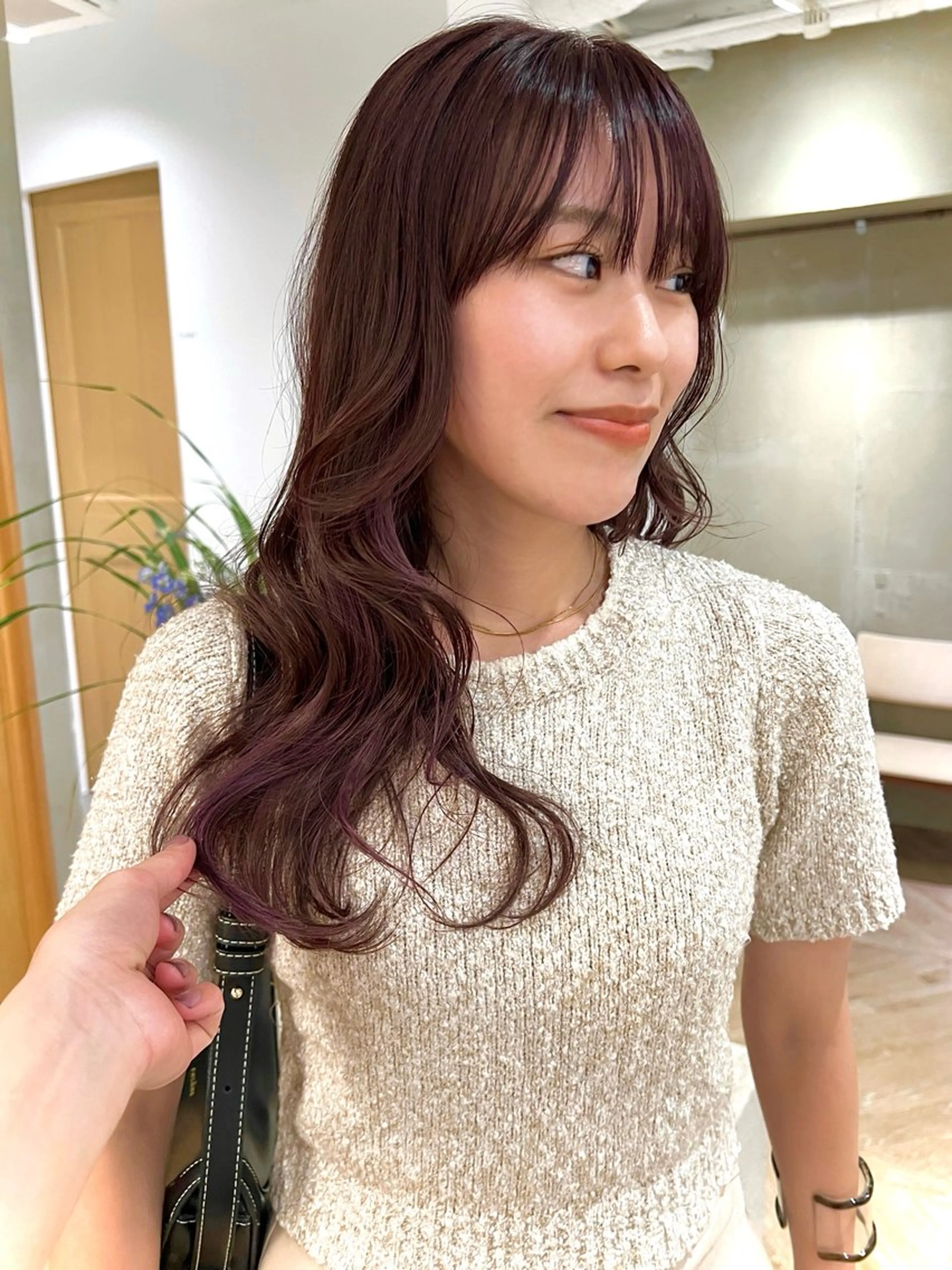 ロング レイヤーカット 似合わせレイヤー ＆透明感カラーのヘアスタイル