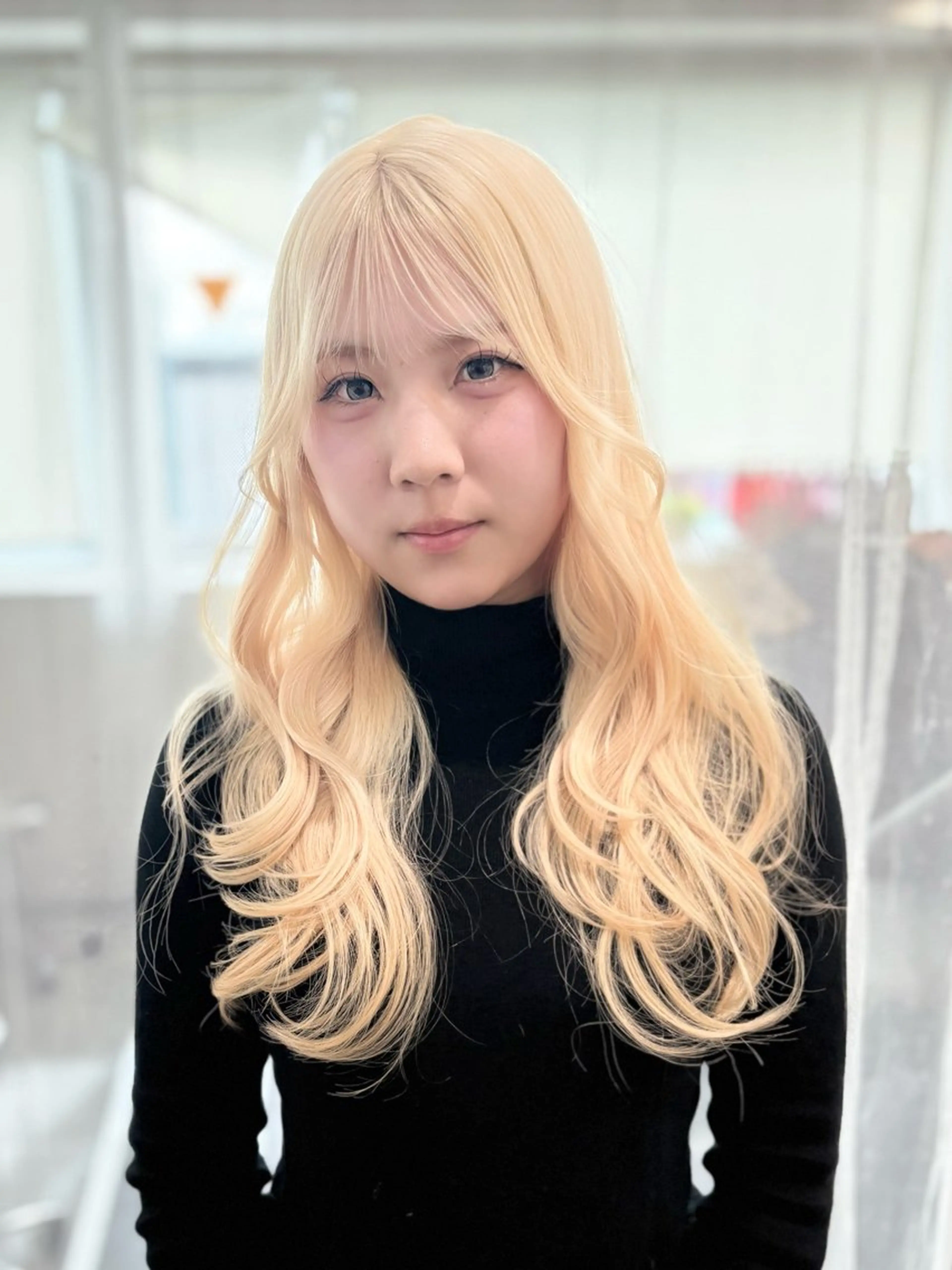 ロング カラー ヘアカラー トリートメント GaKu/ハイトーン /ブリーチ/レイヤーのヘアスタイル