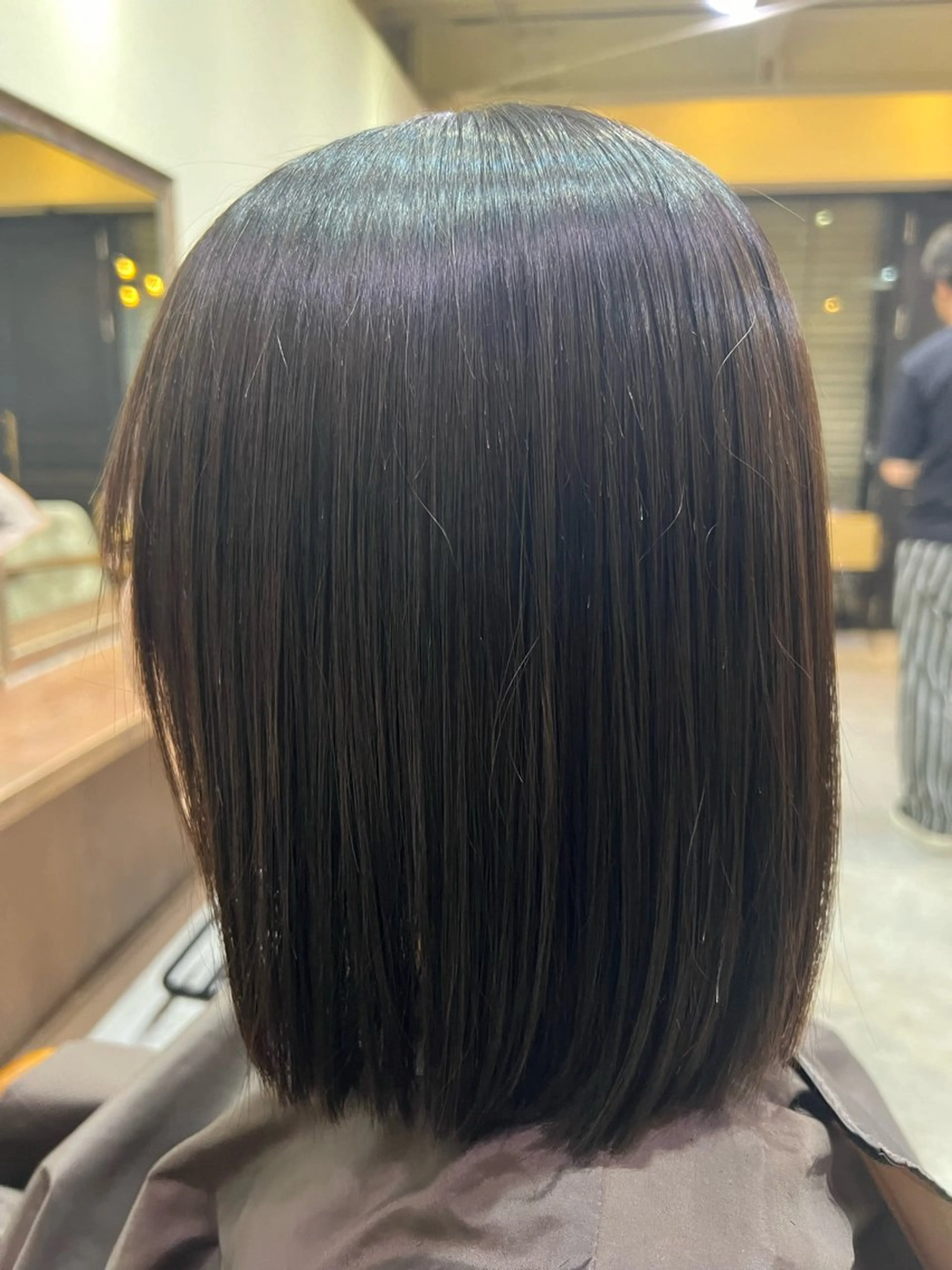 ミディアム カット 縮毛矯正 高橋 葵のヘアスタイル