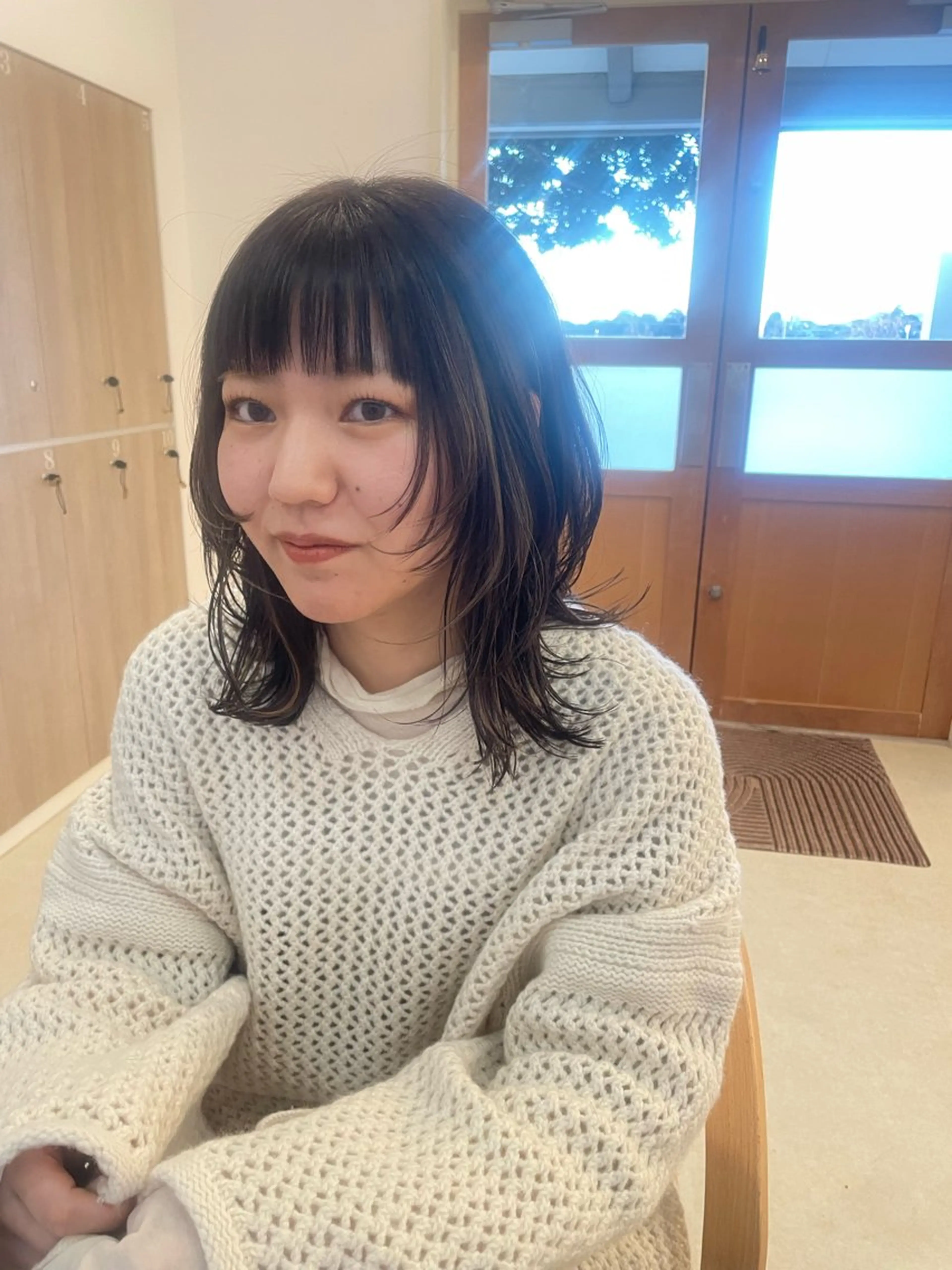 ミディアム ルプラボウ/日野 /ショート/レイヤーのヘアスタイル