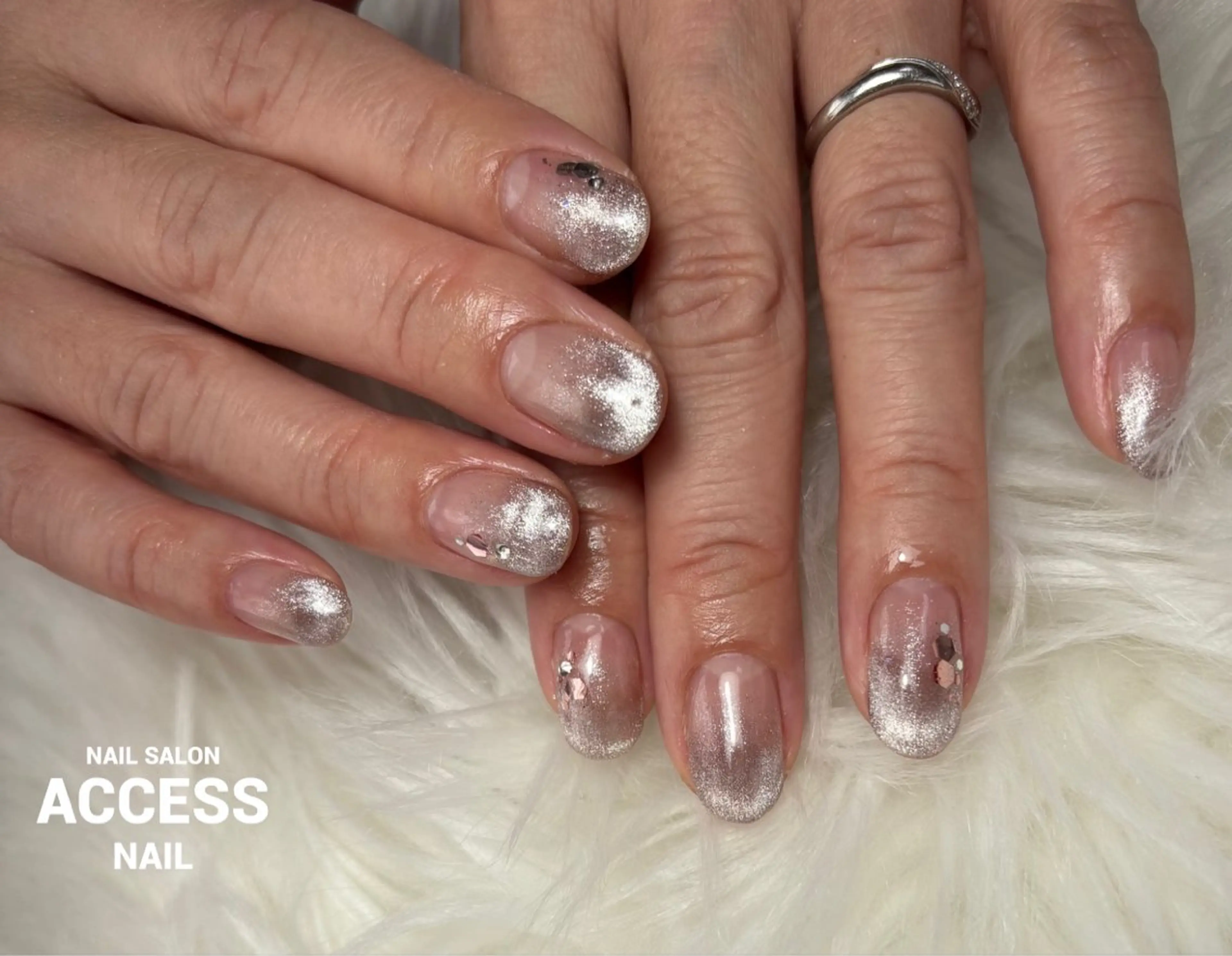 ネイル access nailのネイルデザイン