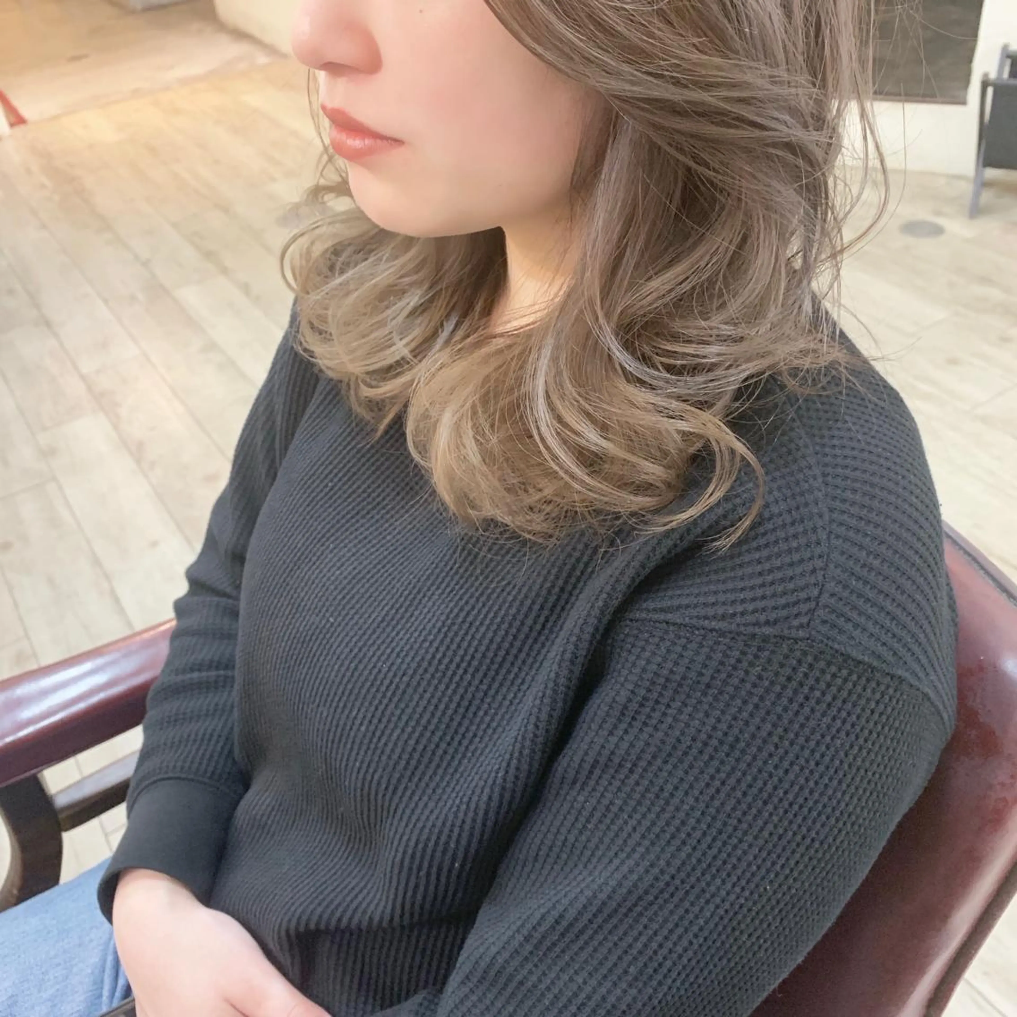 セミロング カラー パーマ ヘアアレンジ ネイル マツエク・マツパ グレージュ ◆感動口コミ/最小顔 理論カット◆森口 峻のヘアスタイル