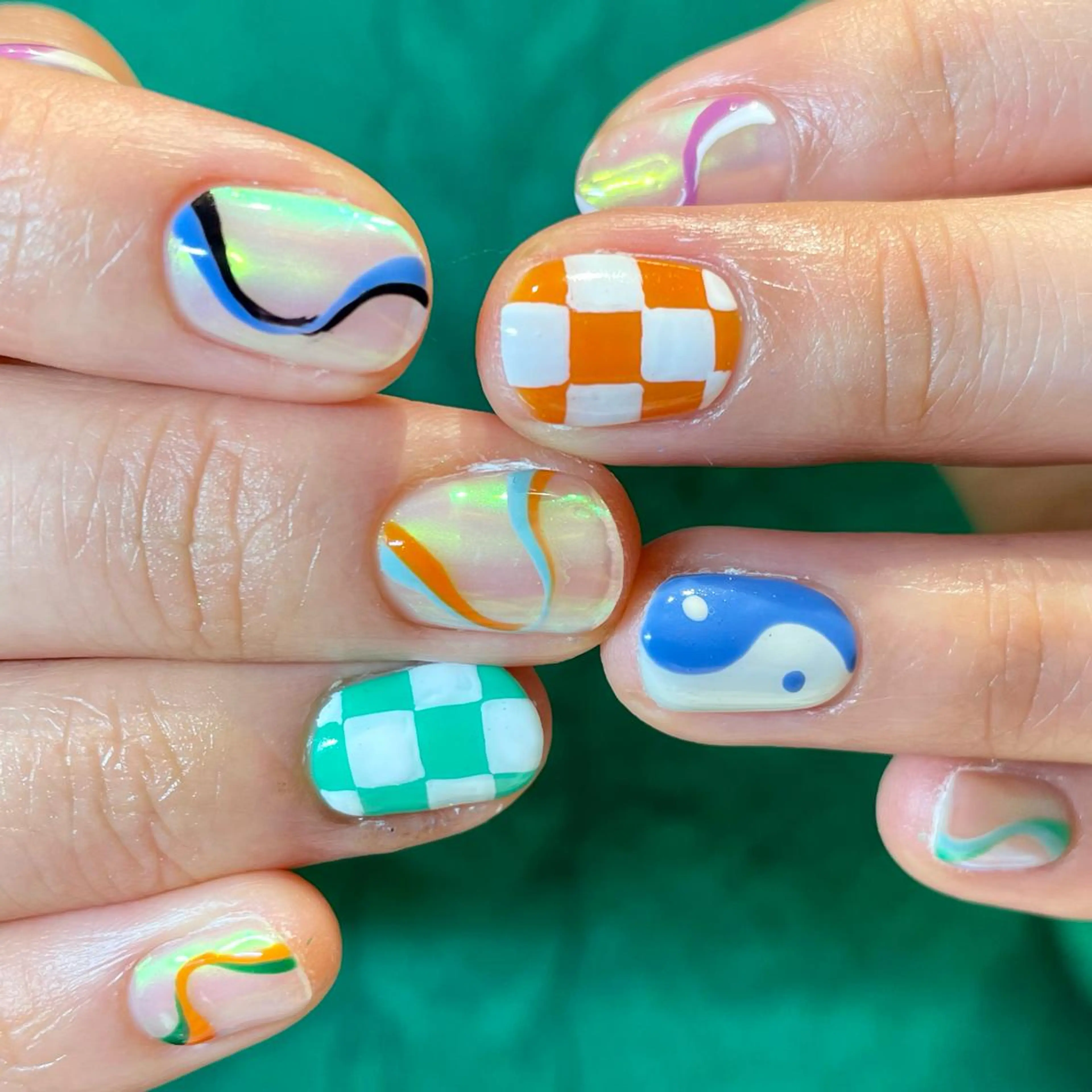 ネイル AOI✩⡱ y2kネイルのネイルデザイン