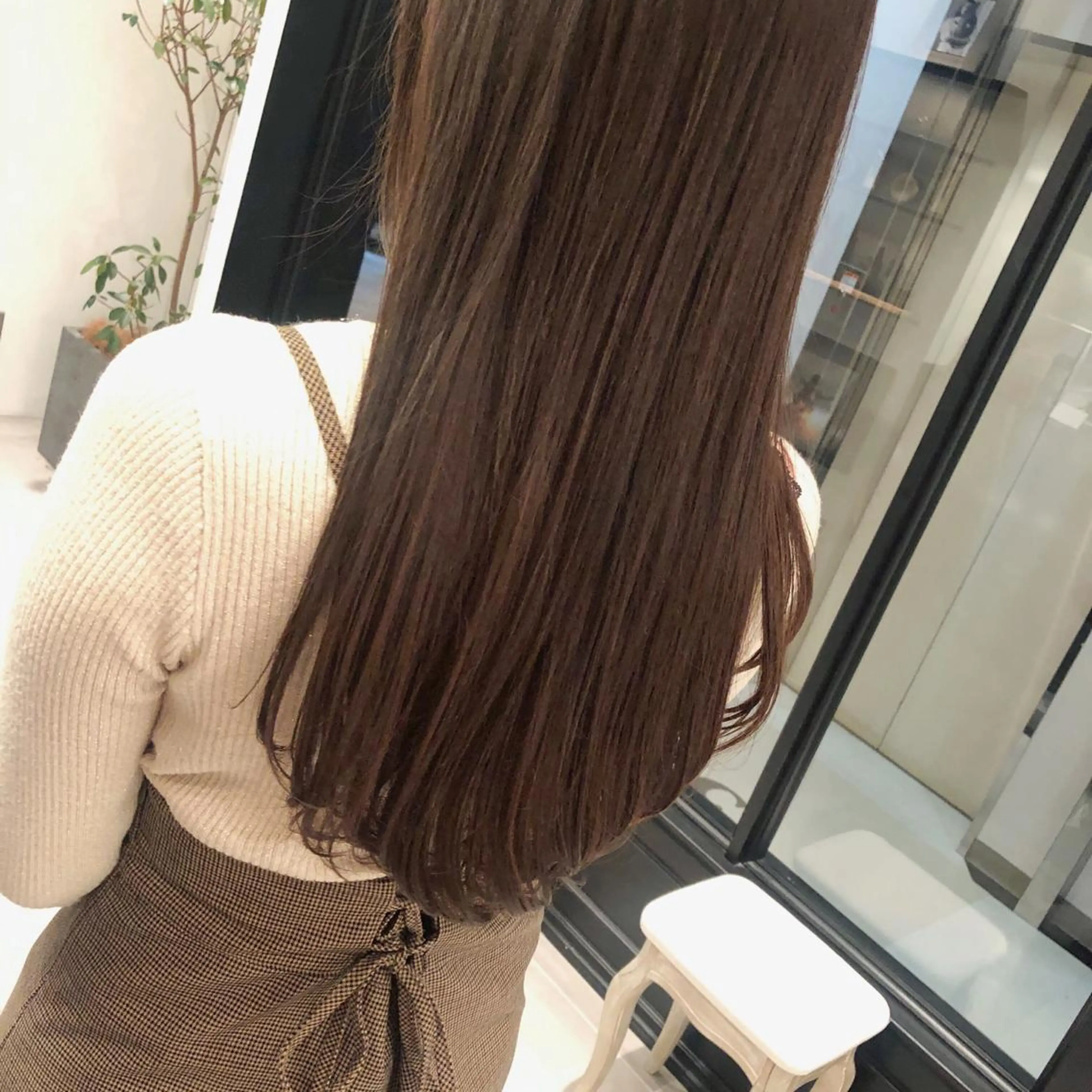 カラー ブリーチ グレージュ ブリーチなしカラー 中澤 美緒のヘアスタイル