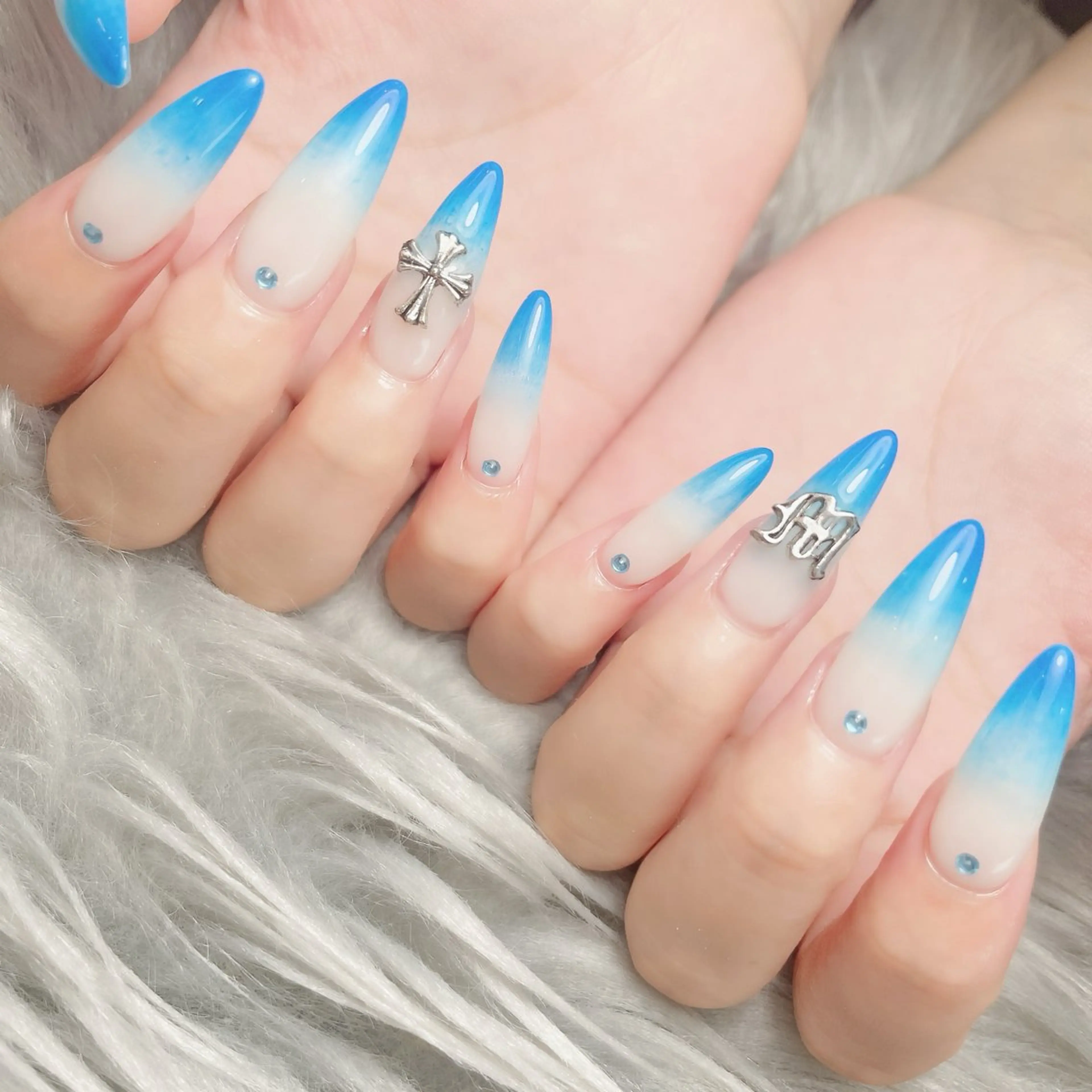 ネイル nail studio　Nのネイルデザイン