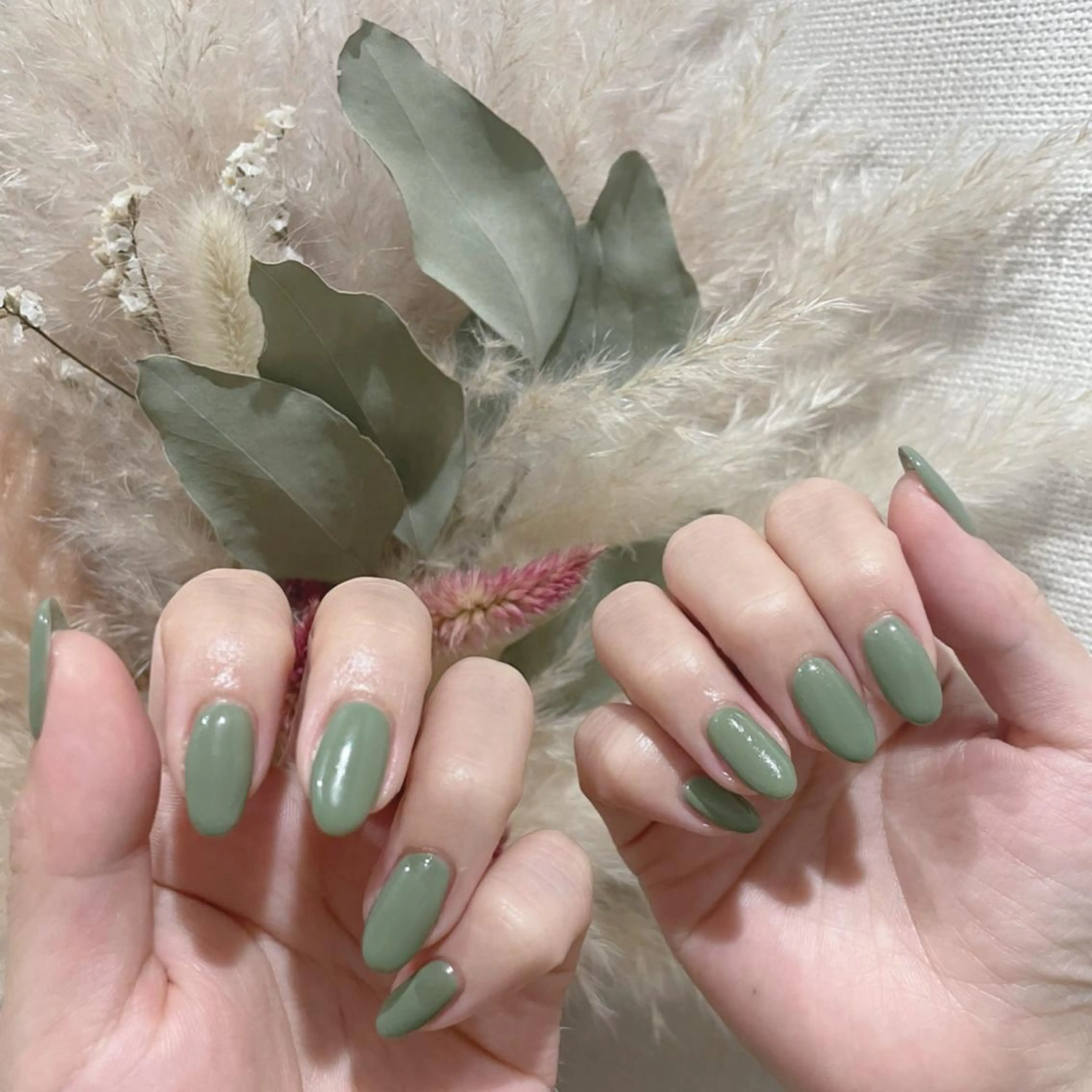 ミディアム Lety total beautyのネイルデザイン