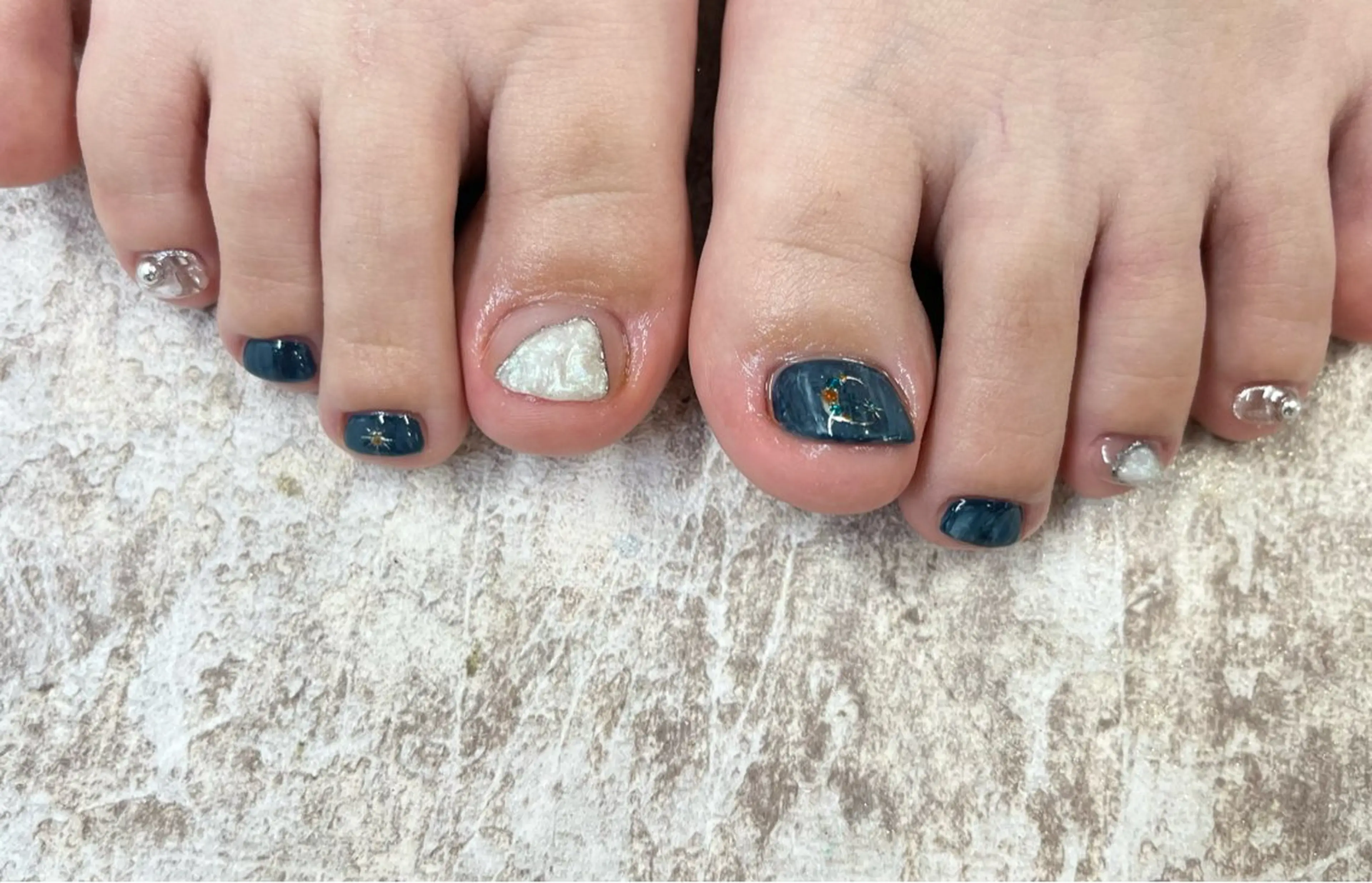 ネイル フットネイル Basic町田本店 Suzunaのネイルデザイン