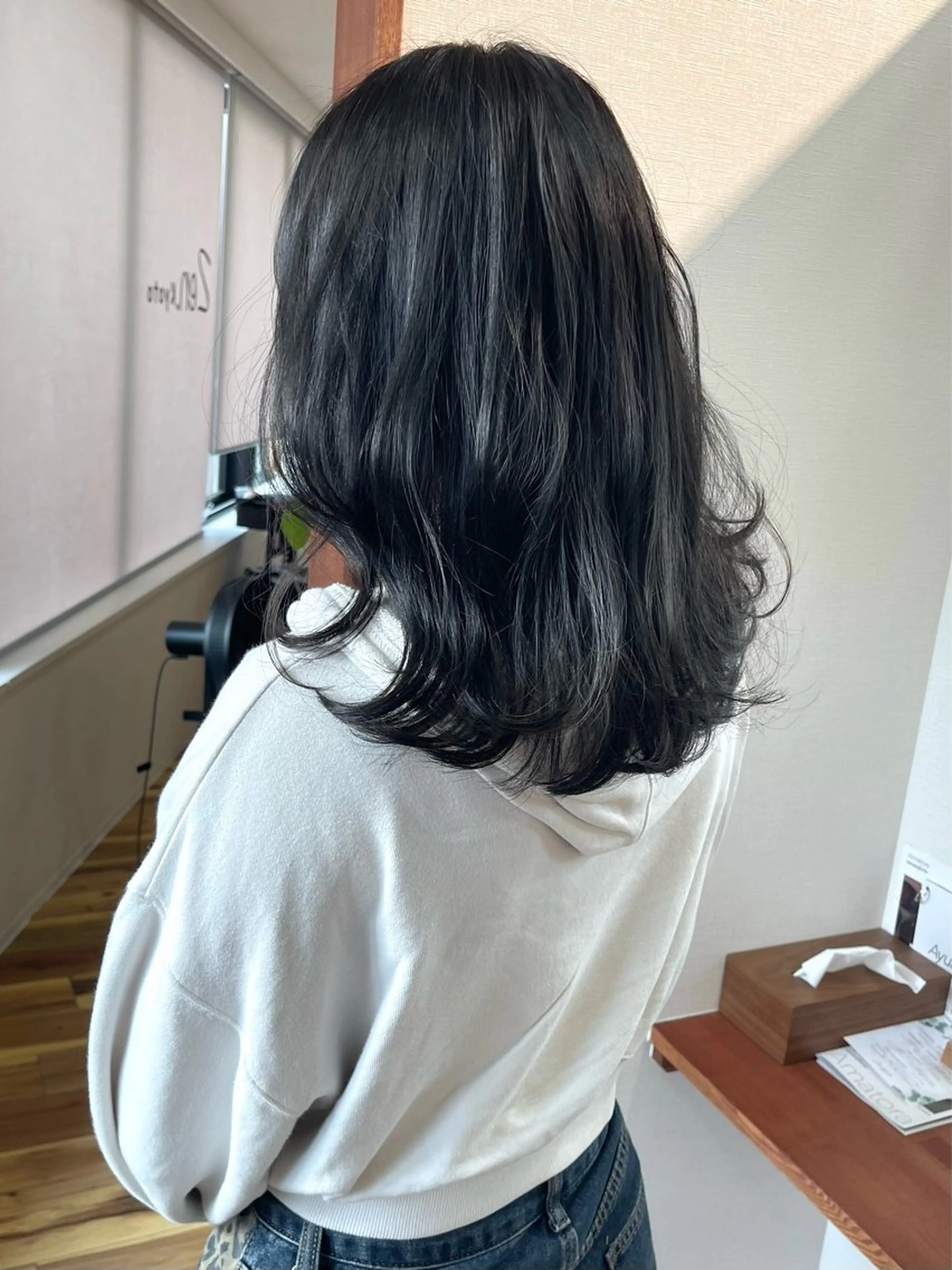 ミディアム カラー ブリーチ ケアカラー ブリーチなしカラー ヘアカラー トリートメント 田室 和幸のヘアスタイル