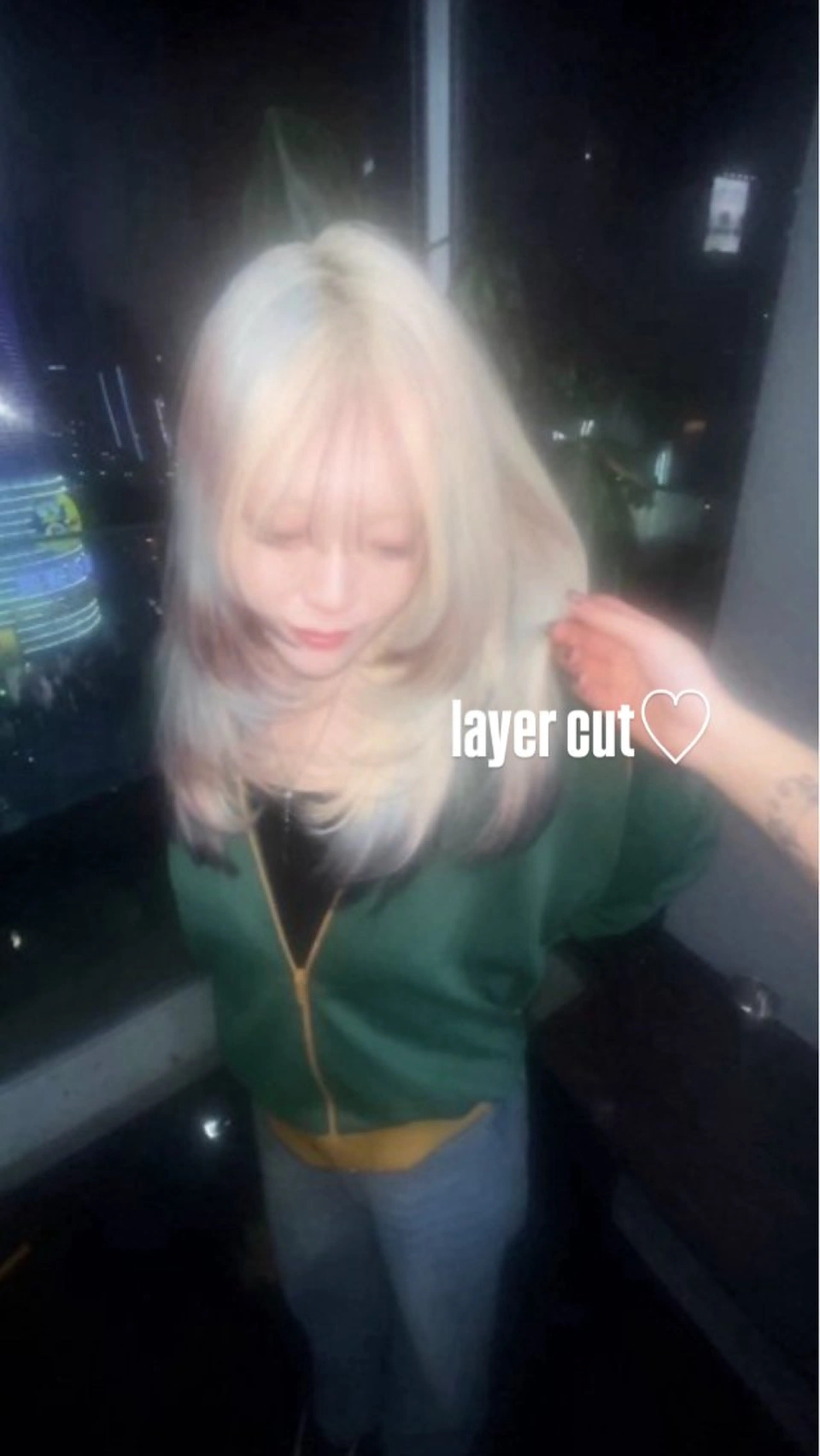 ロング ケアブリーチ/透明感 カラー🤍YURIAのヘアスタイル