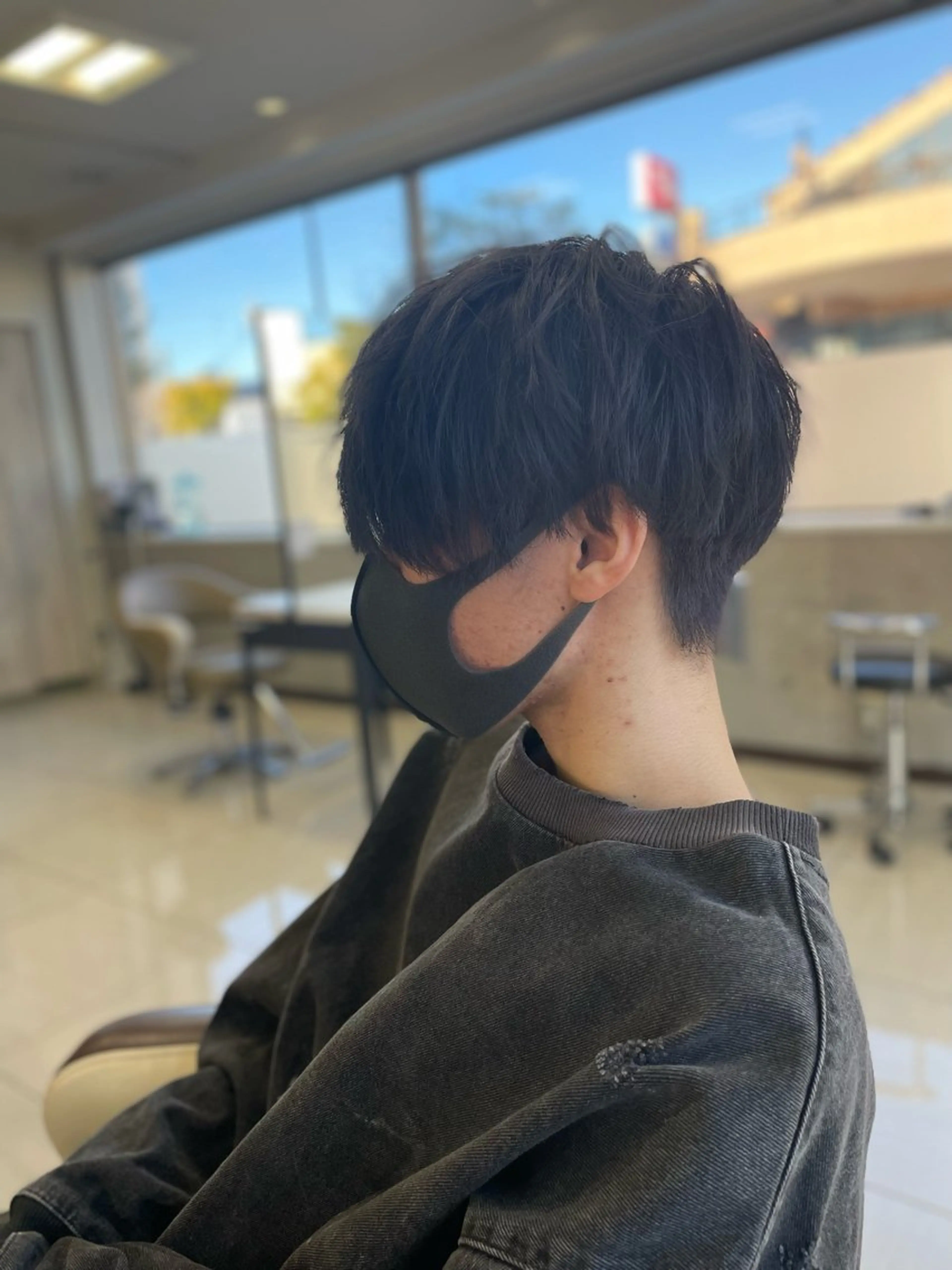 ショート カラー メンズ メンズブリーチ ブリーチ カット ヘアカラー トリートメント 牧野恭平 【★酸性縮毛矯正★】のヘアスタイル