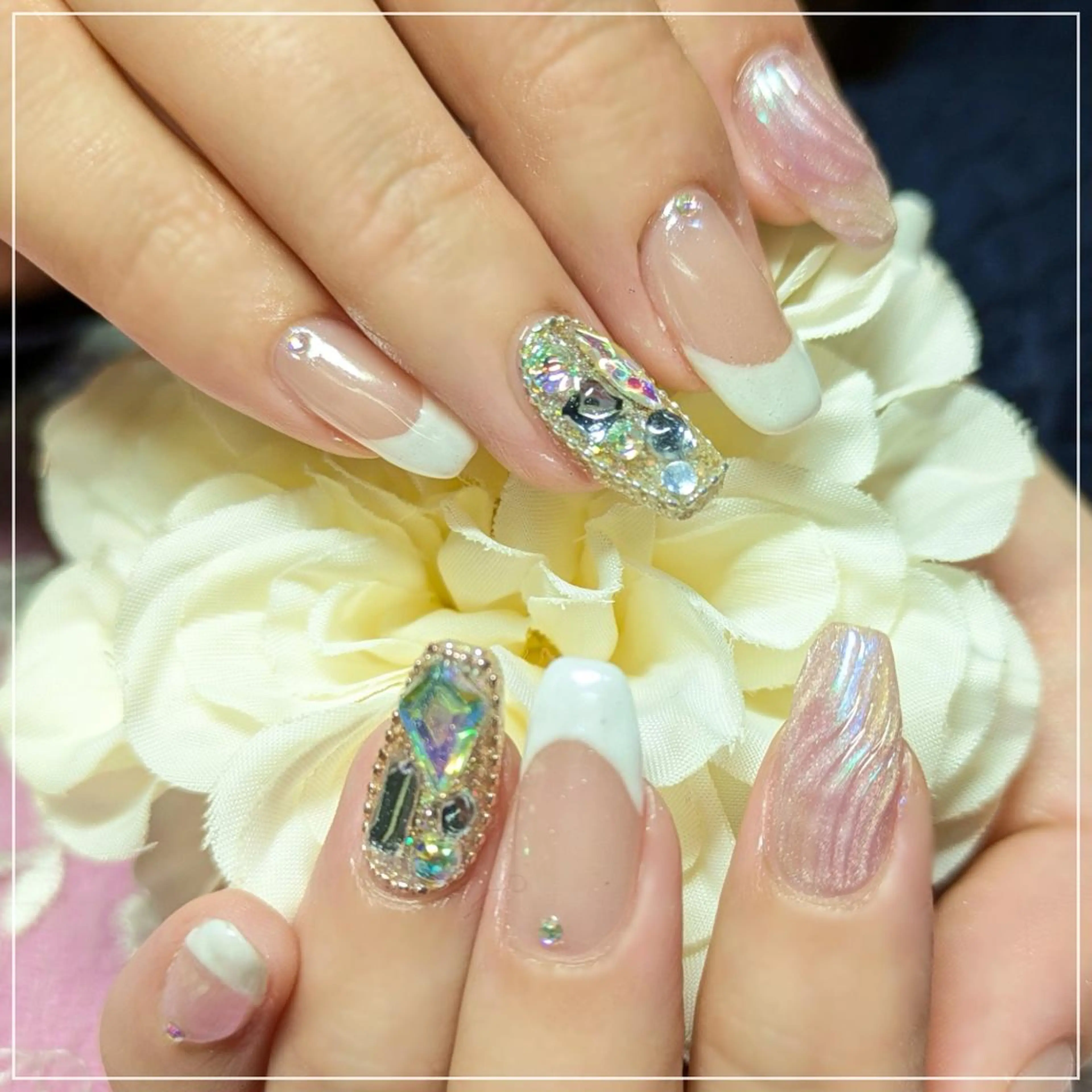 ネイル 山田 麻衣のネイルデザイン