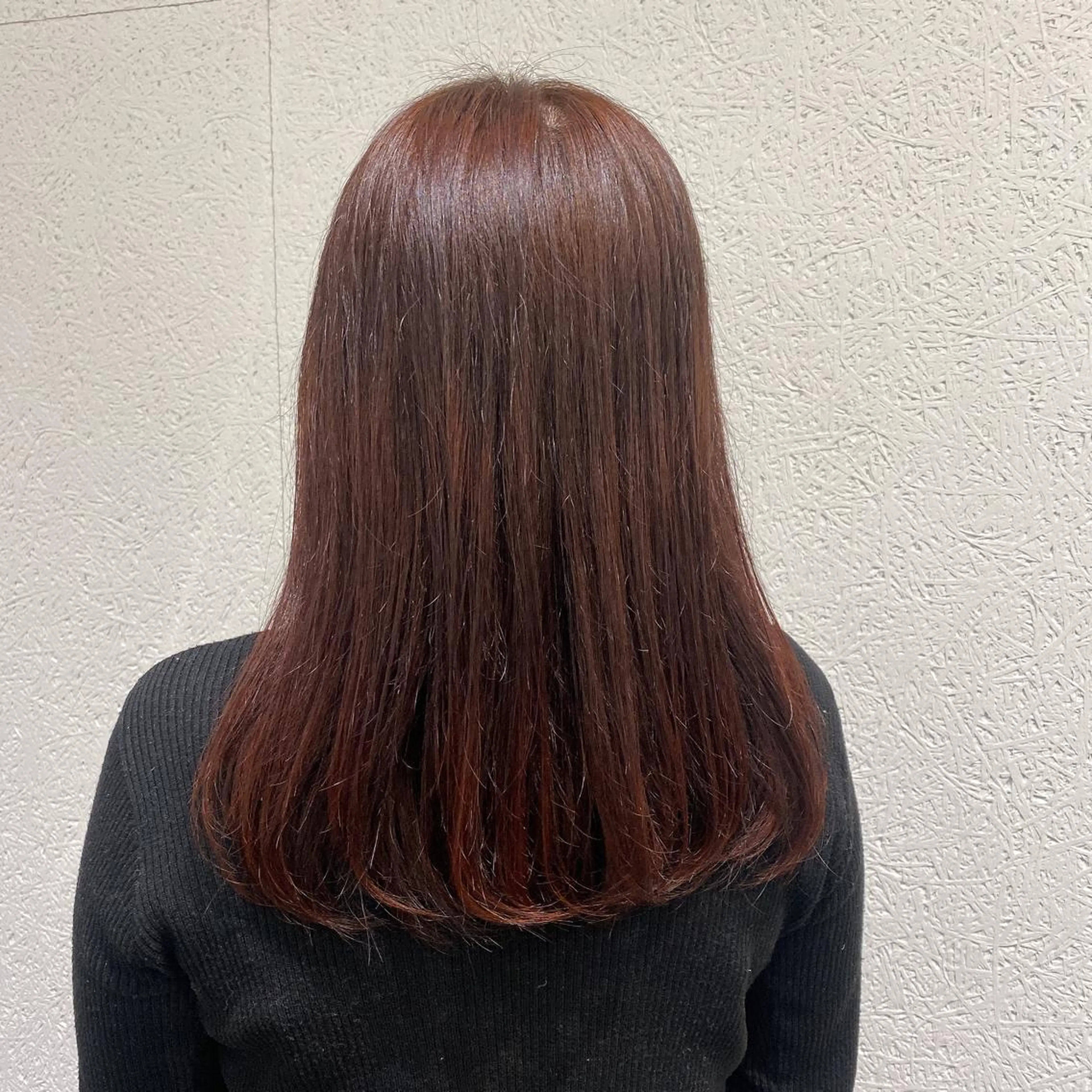 ミディアム レッドブラウン 大野 美紅のヘアスタイル