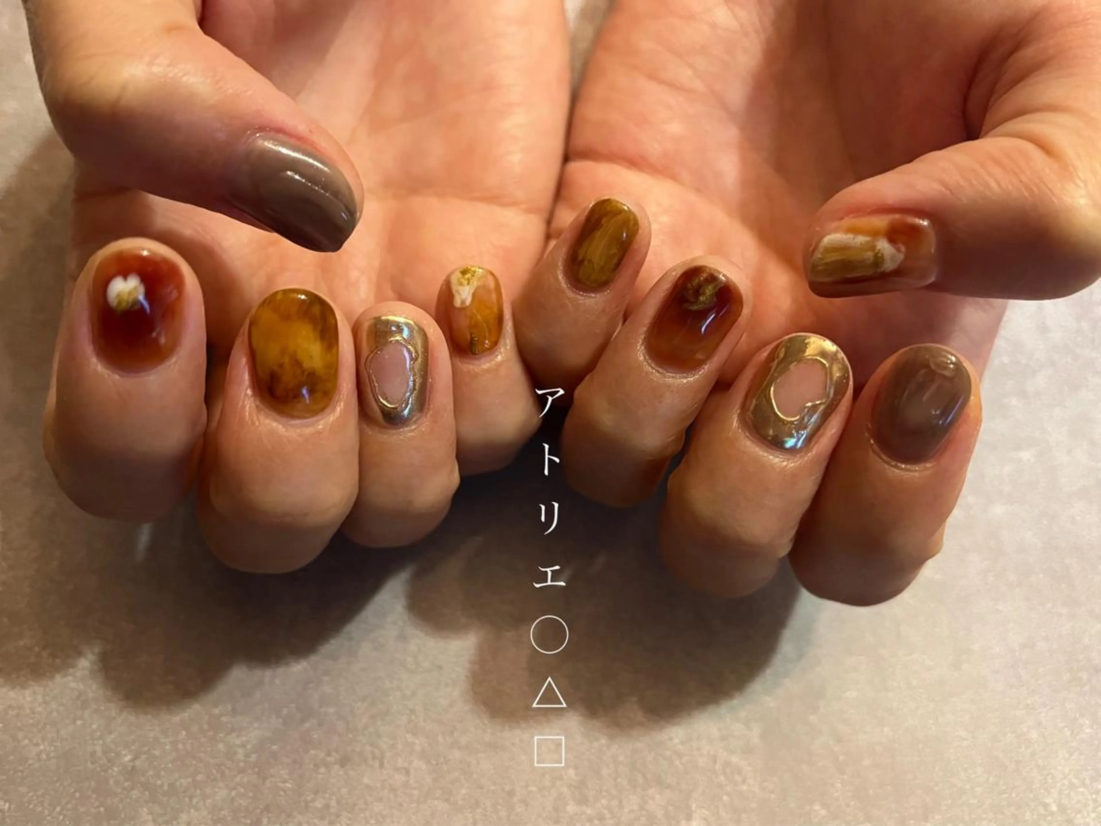 ネイル ハンドネイル アトリエ ○△□のネイルデザイン