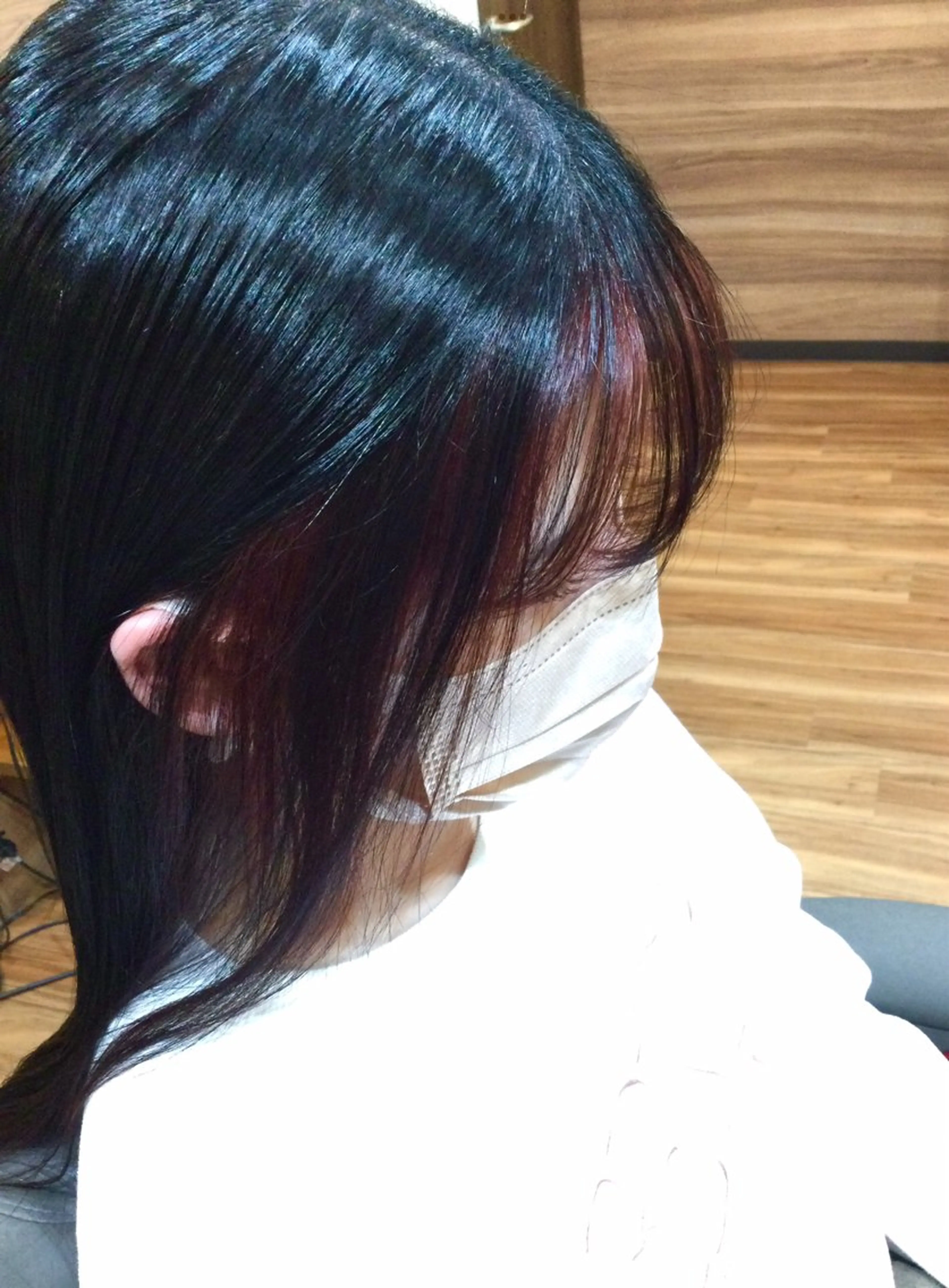 セミロング カラー ミストバング デザインカラー  フェイスフレーミング Annon プライベートサロンのヘアスタイル