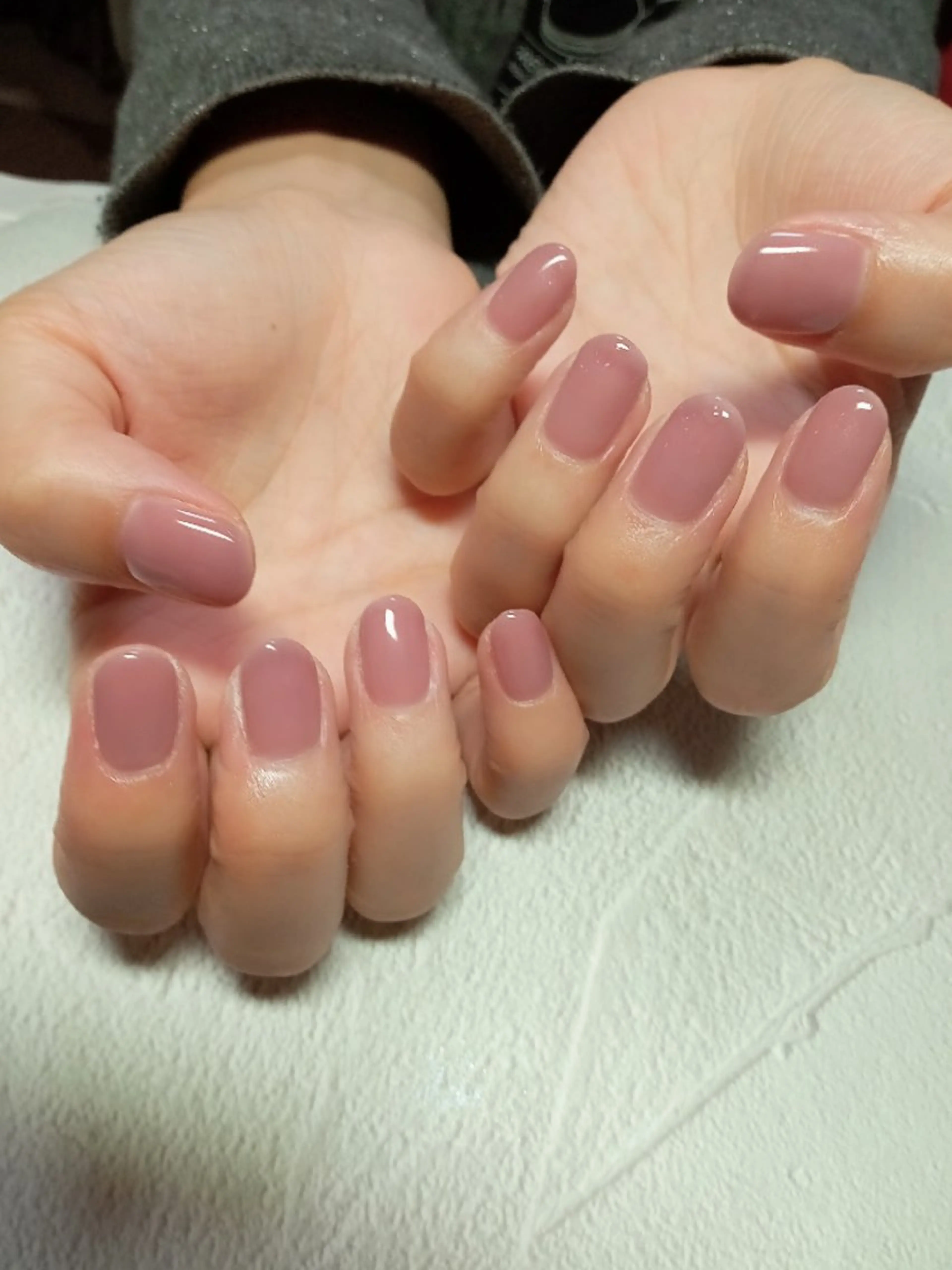 初回【ソフトジェルオフケア込】680色から！ワンカラー　シンプルの写真