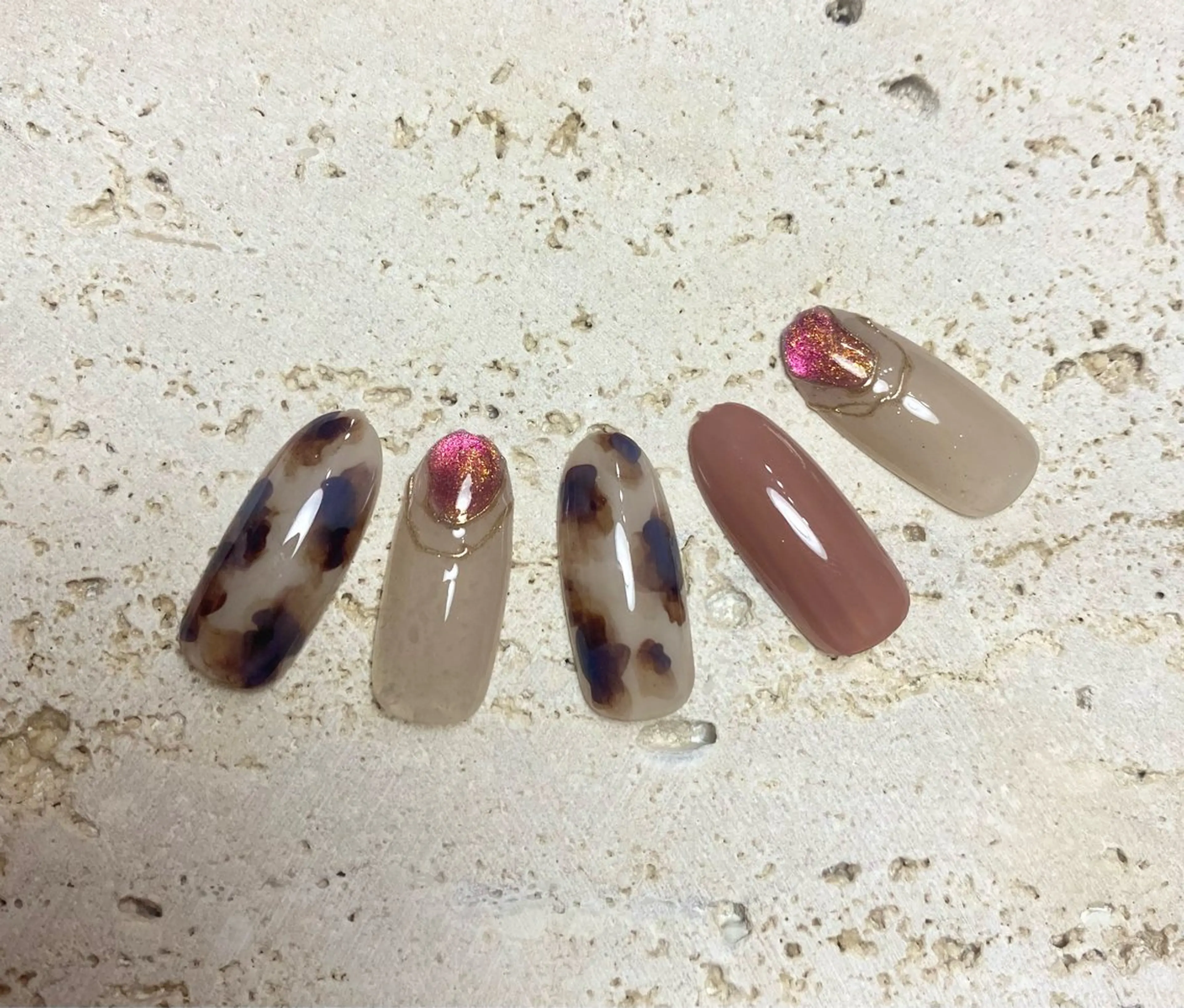 ロング ハンドネイル cattleya nailのネイルデザイン