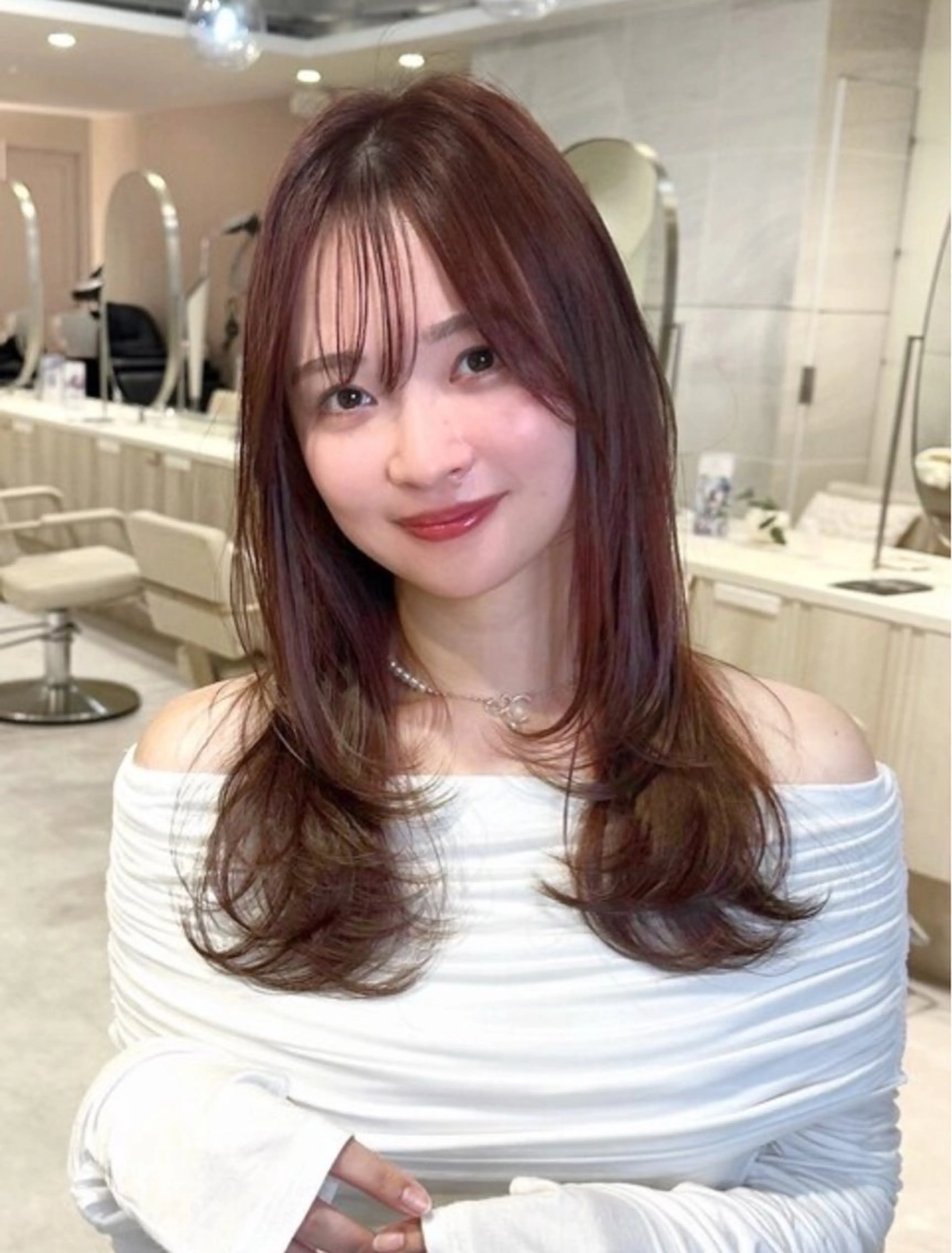 ロング カラー ベージュカラー 透明感カラー ピンクカラー ピンクベージュ くびれヘア カット カット無料｜レイヤー カット｜韓国モテへアのヘアスタイル