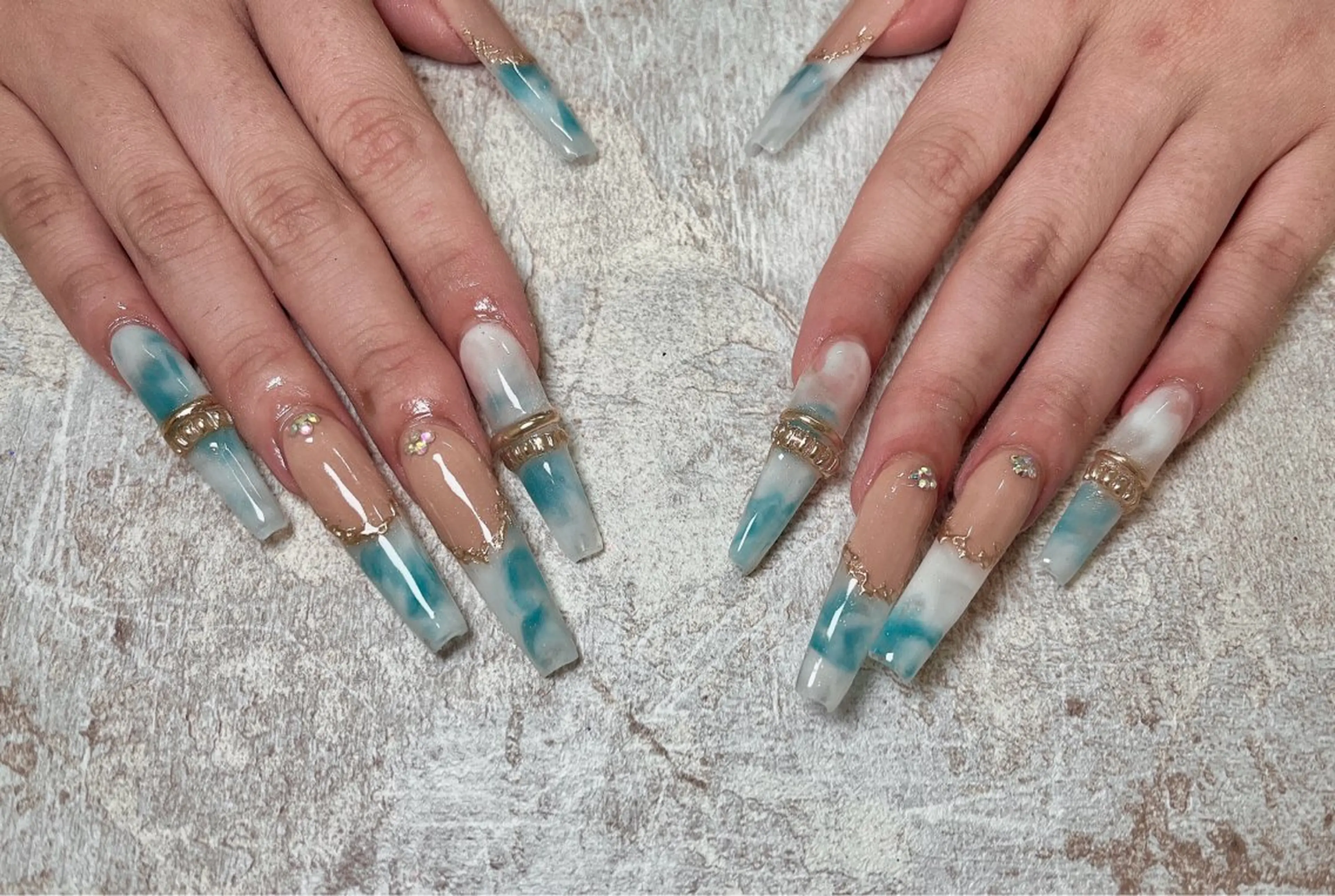 ネイル ハンドネイル HaL NaiLのネイルデザイン