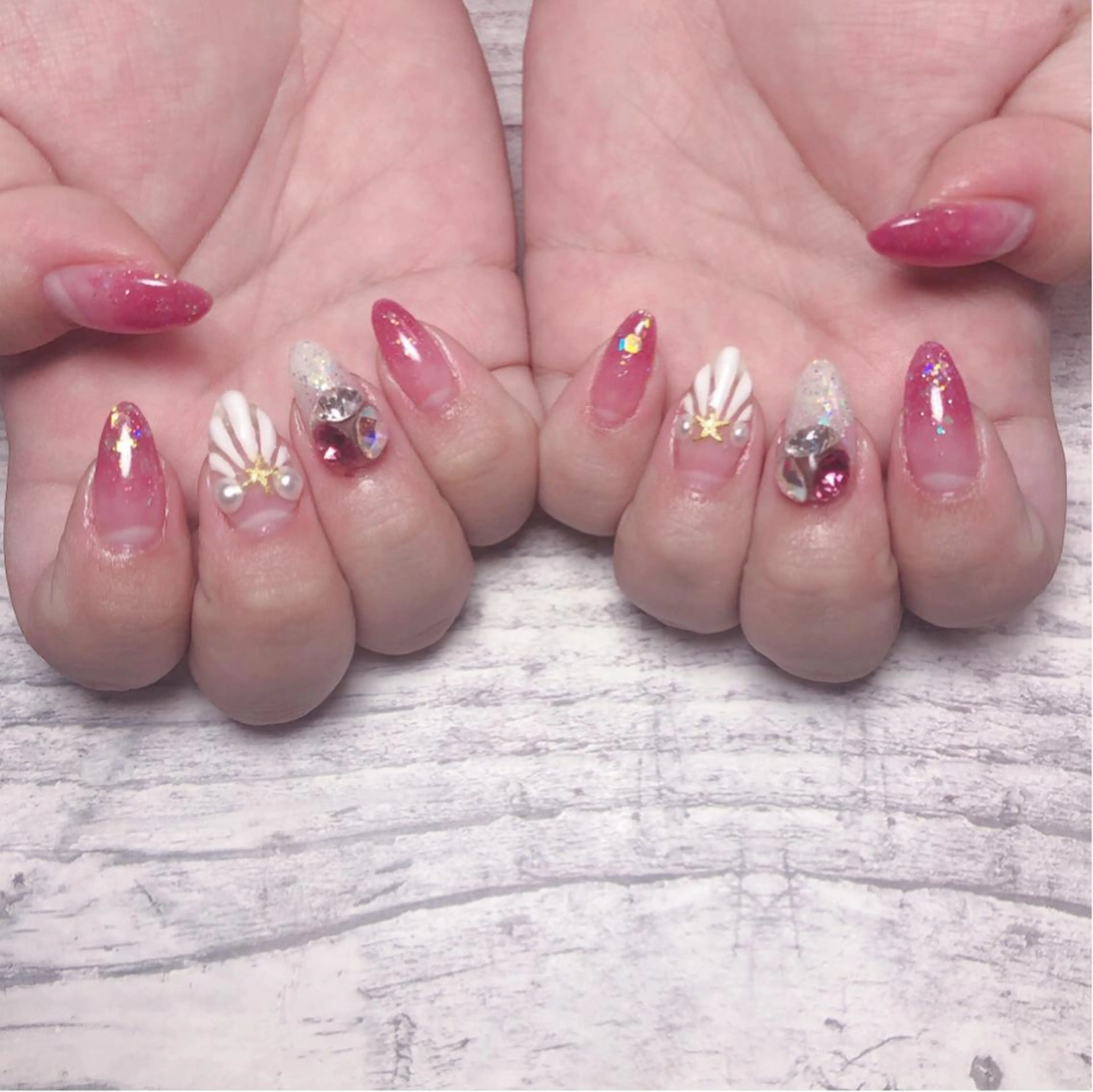 ネイル DollyGirl KYOKOのネイルデザイン