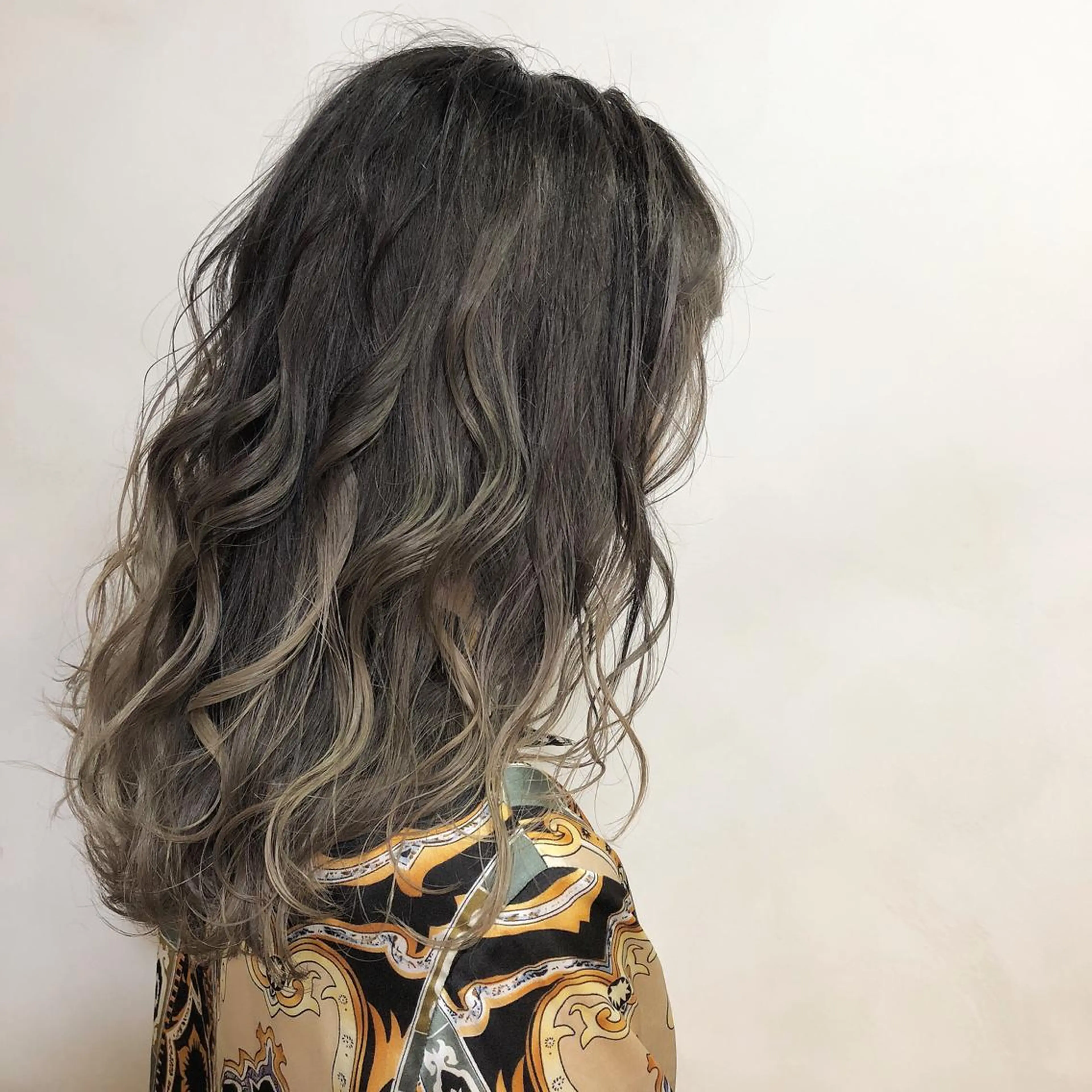 セミロング カラー ヘアアレンジ 綺麗な髪質にしたい方 限定🌈清水　祥のヘアスタイル