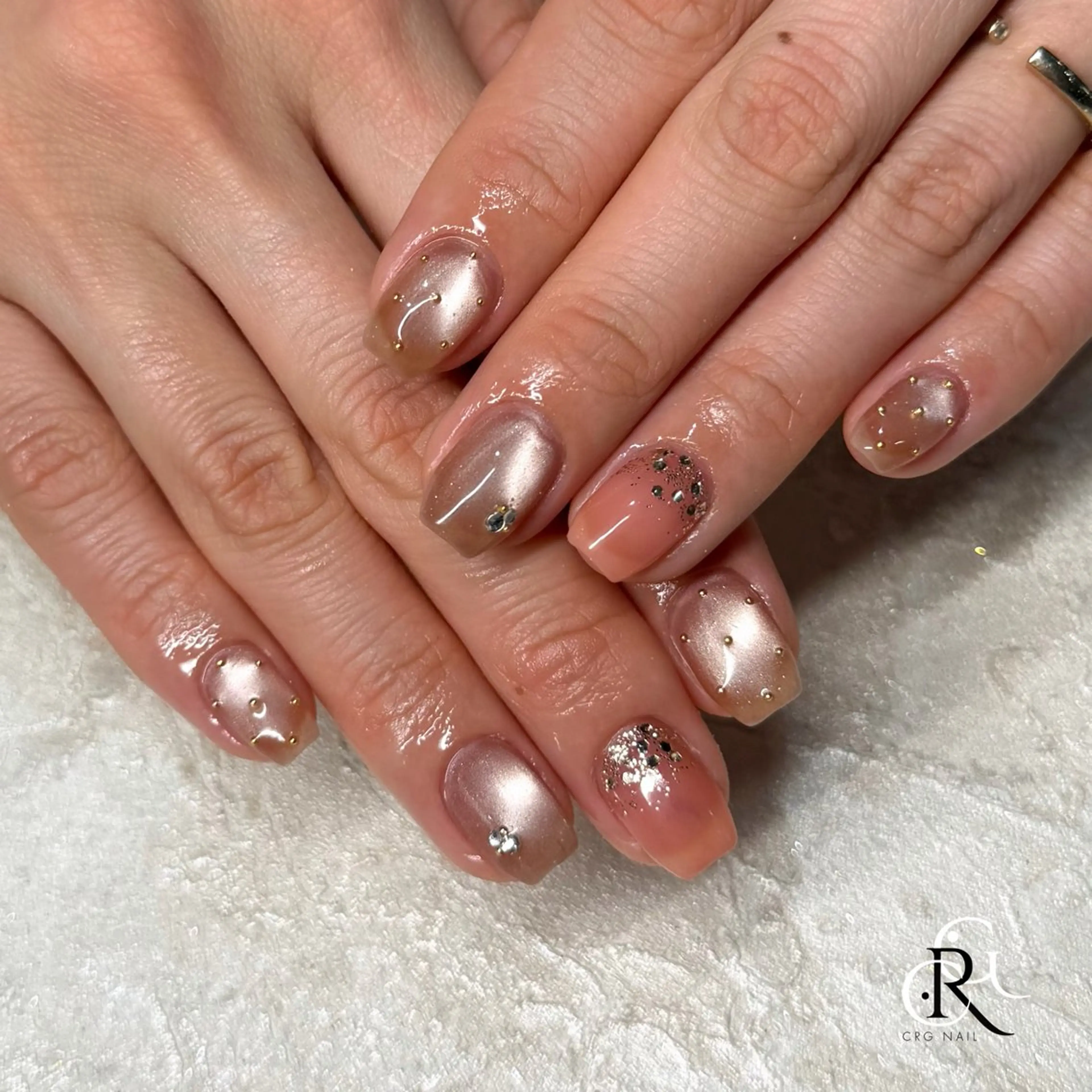 ネイル マグネットネイル ハンドネイル 美フォルム✨ CRG　RURIのネイルデザイン