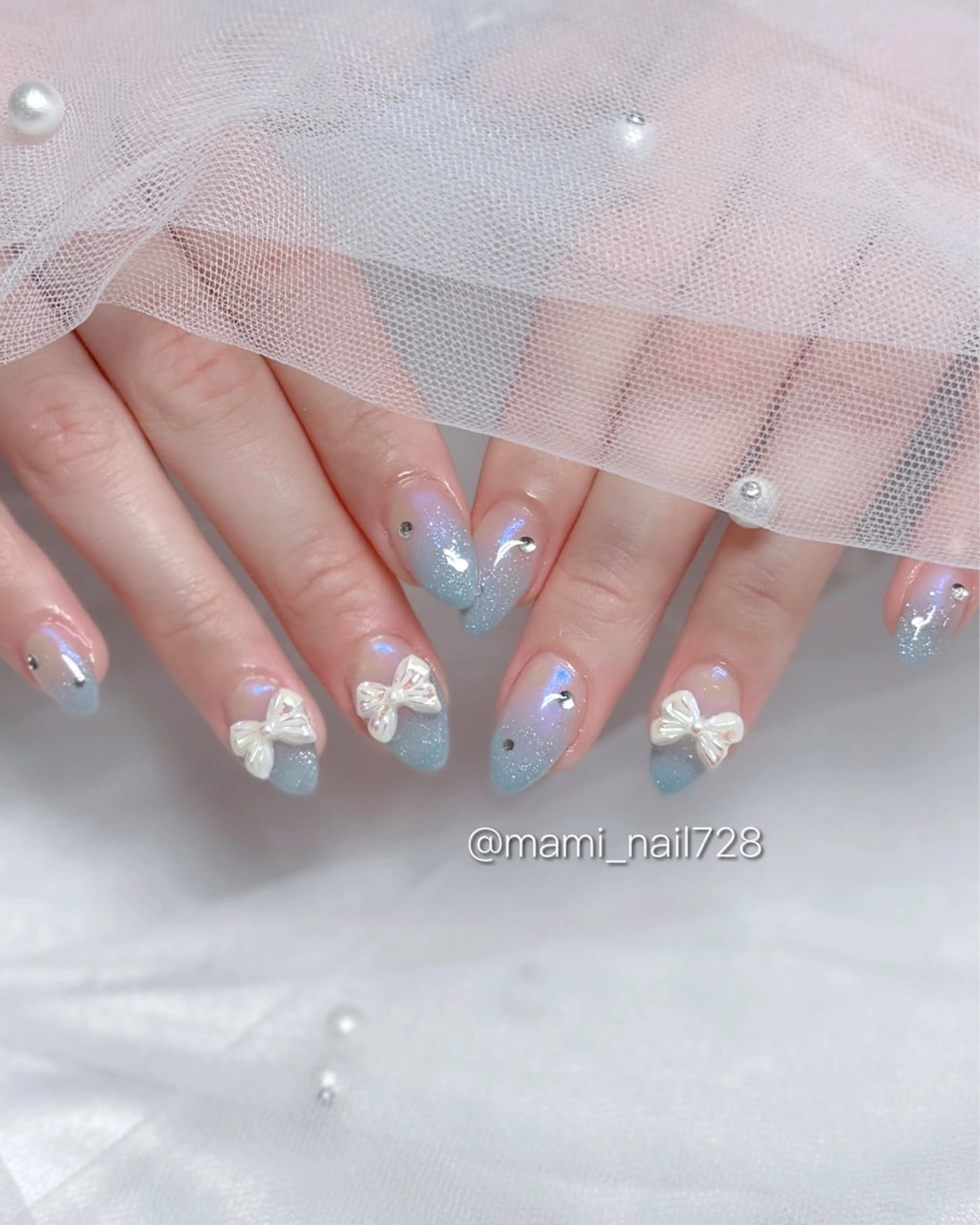 ネイル オーロラネイル ブルー ラメ(グリッター) ハンドネイル Séju nailのネイルデザイン