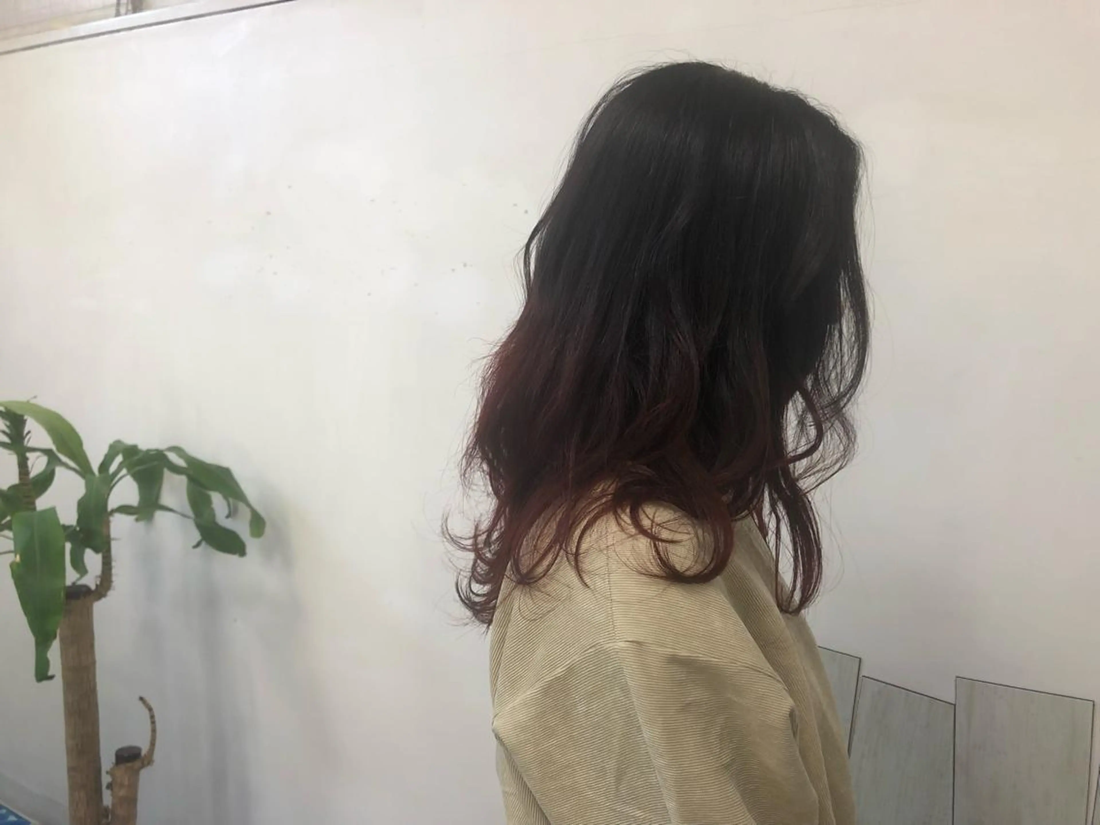 セミロング カラー CoCooN Hiromiのヘアスタイル