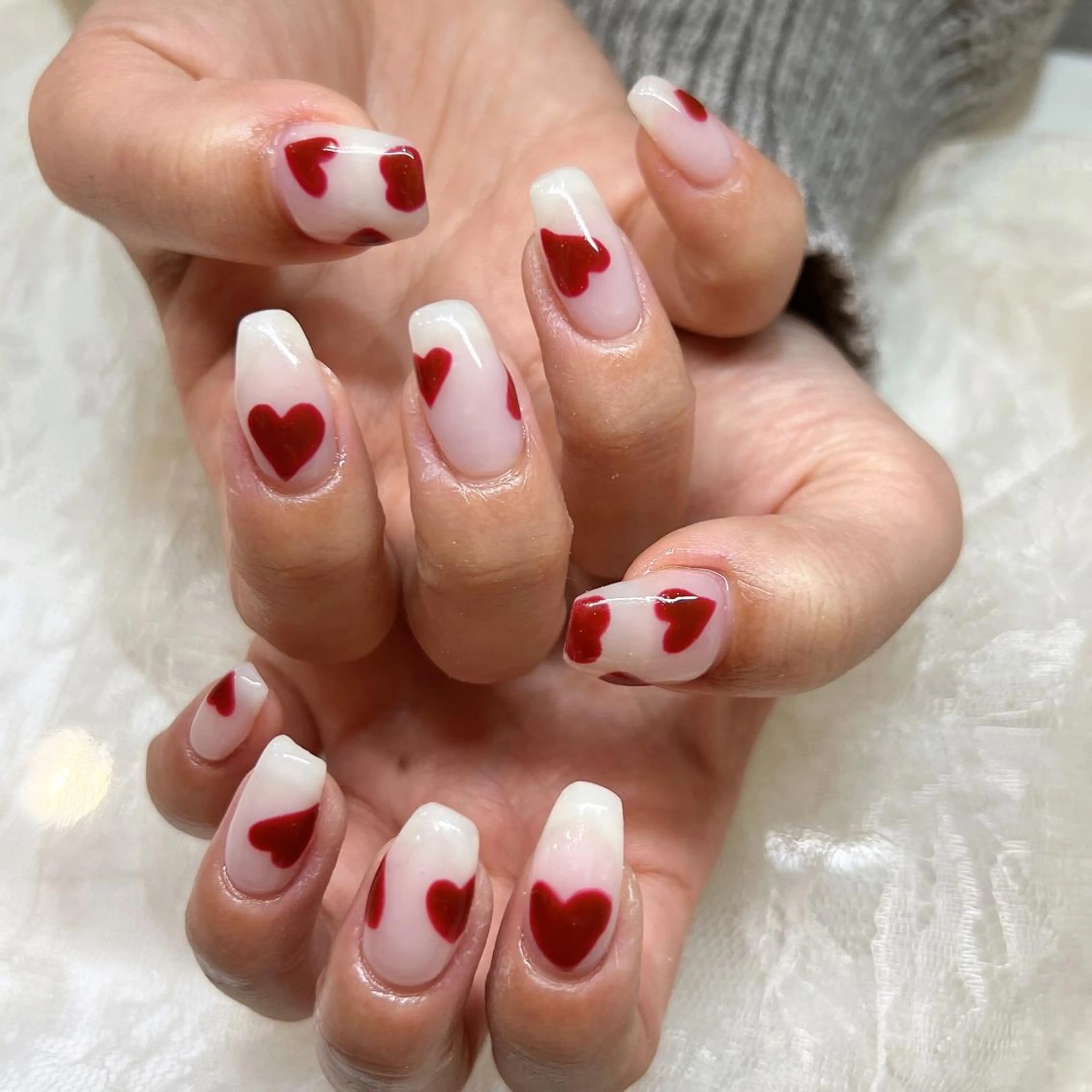 ネイル バレンタイン nailist yuiのネイルデザイン