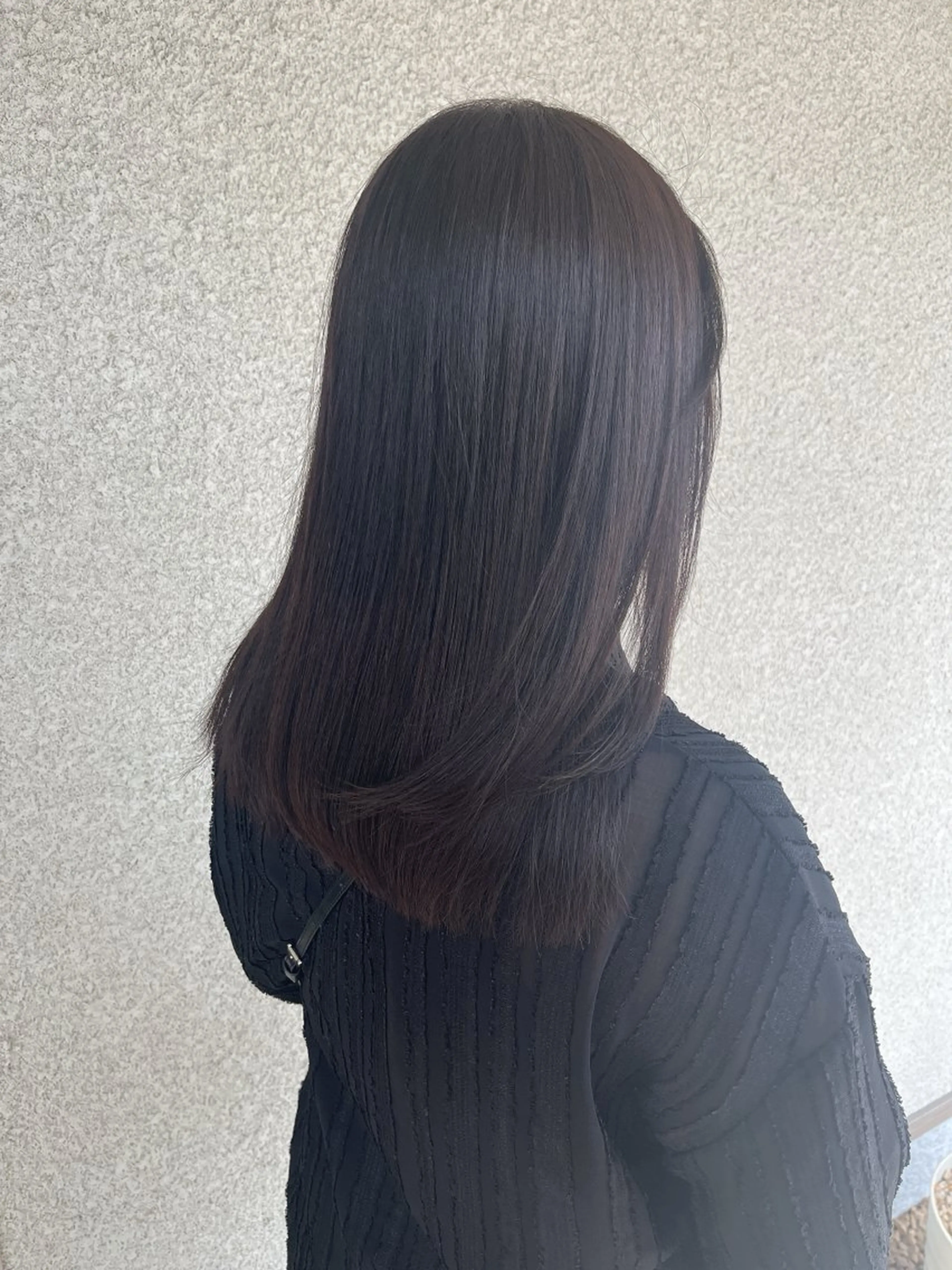 セミロング 松本 茜のヘアスタイル
