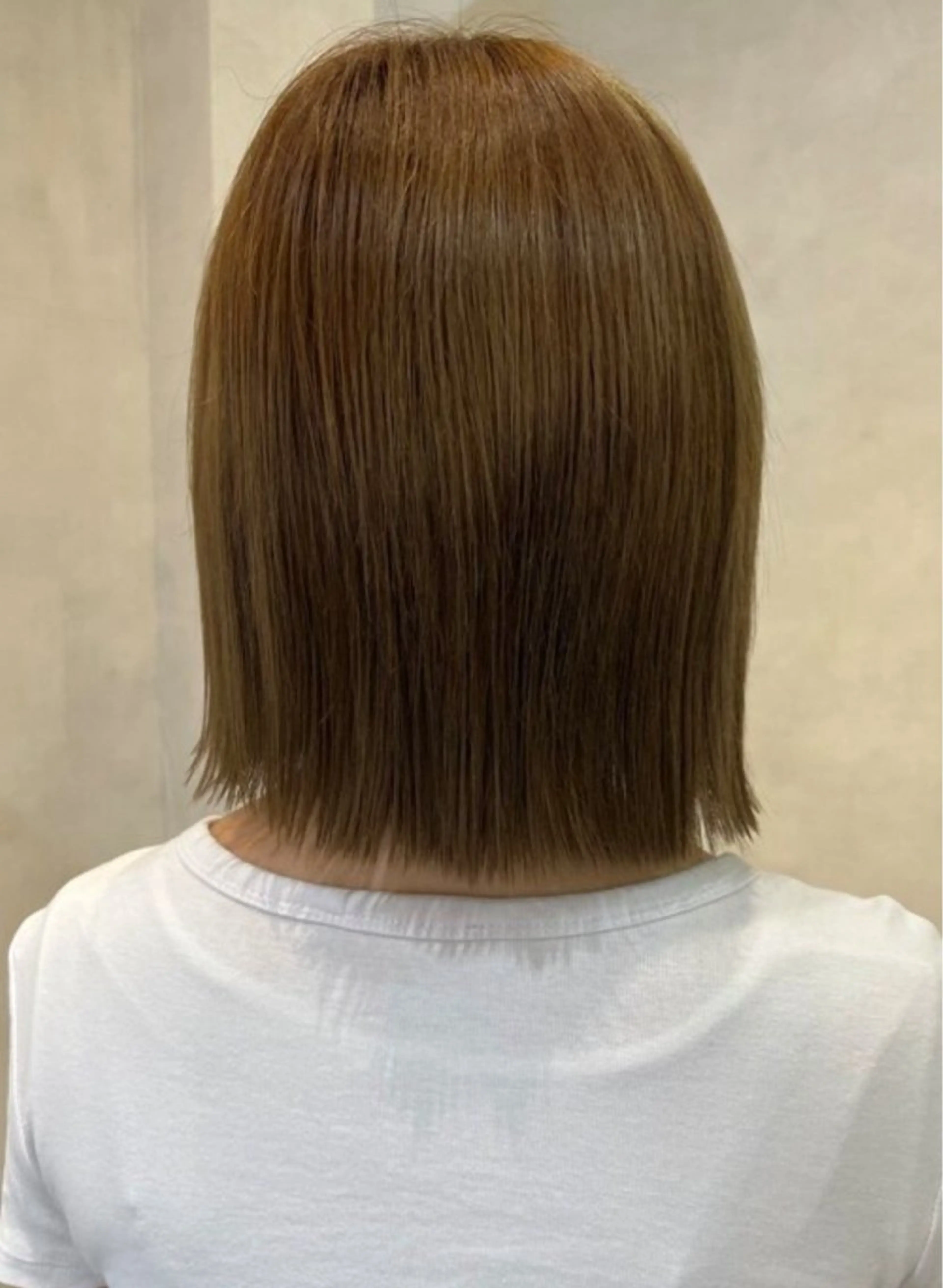 ショート カラー 長濱 奏のヘアスタイル