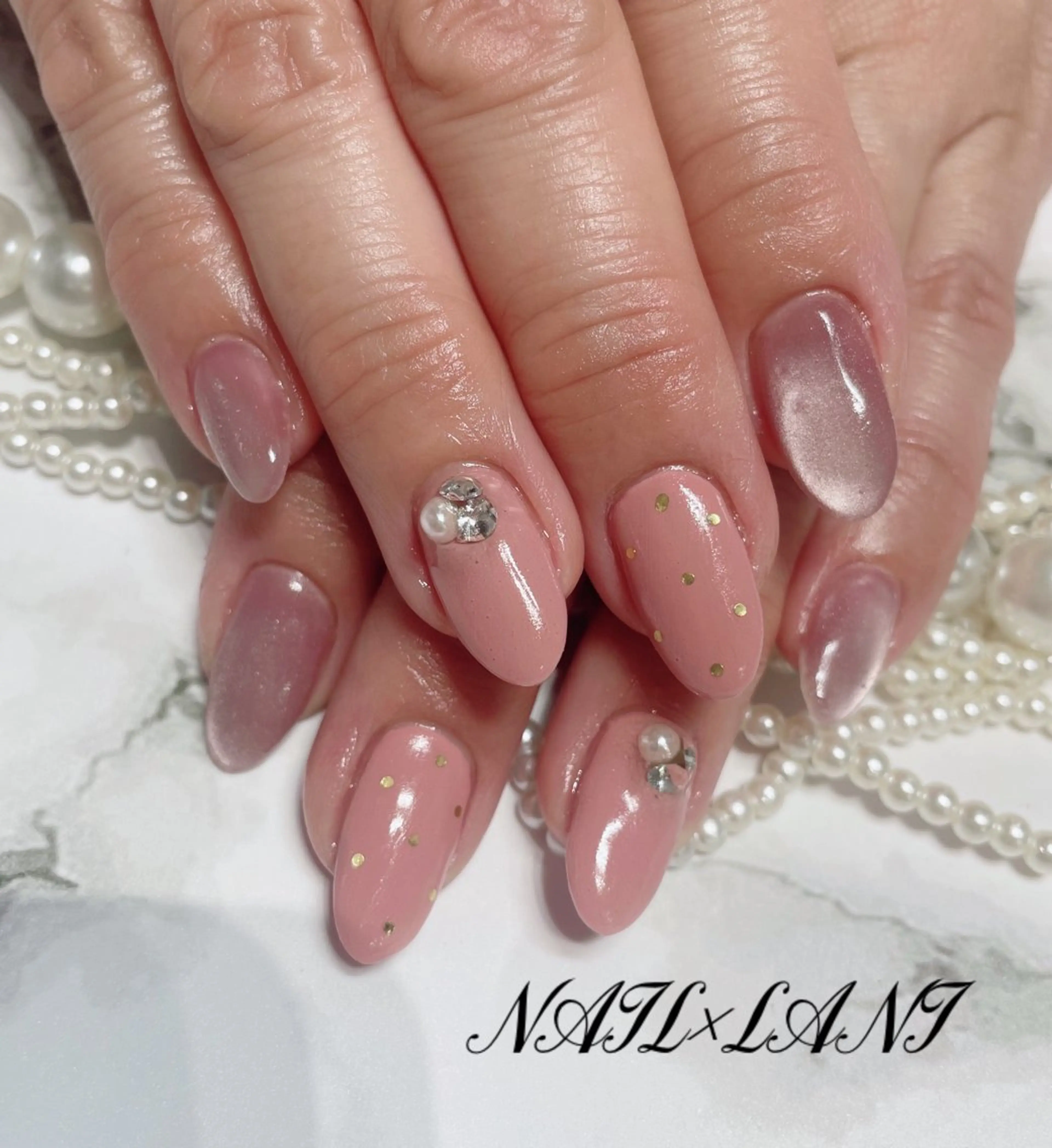 ネイル フットネイル ジェルネイル マグネットネイル パラジェル ハンドネイル 一之瀬 柚季のネイルデザイン