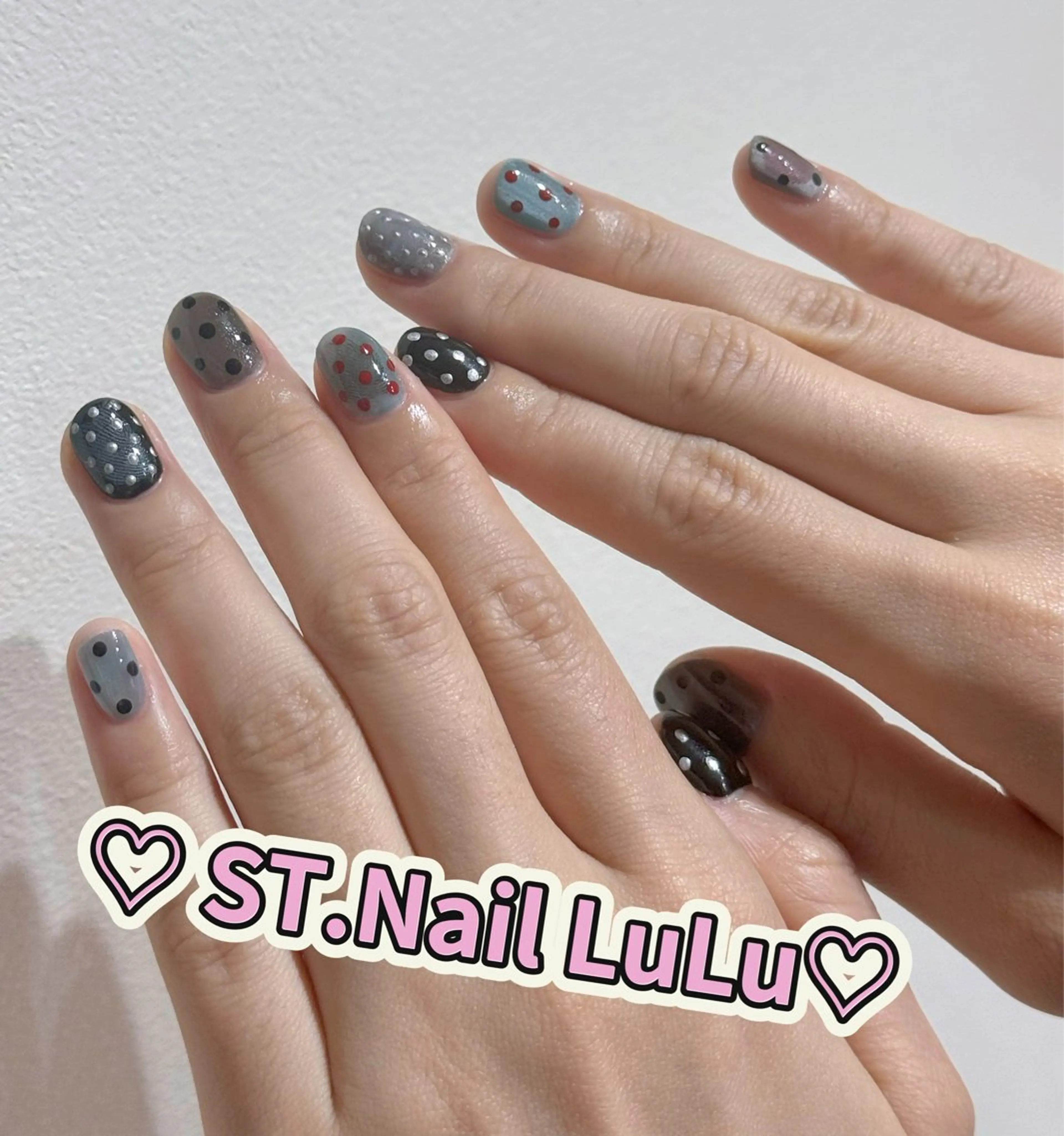 ネイル エスティーネイル ルルのネイルデザイン