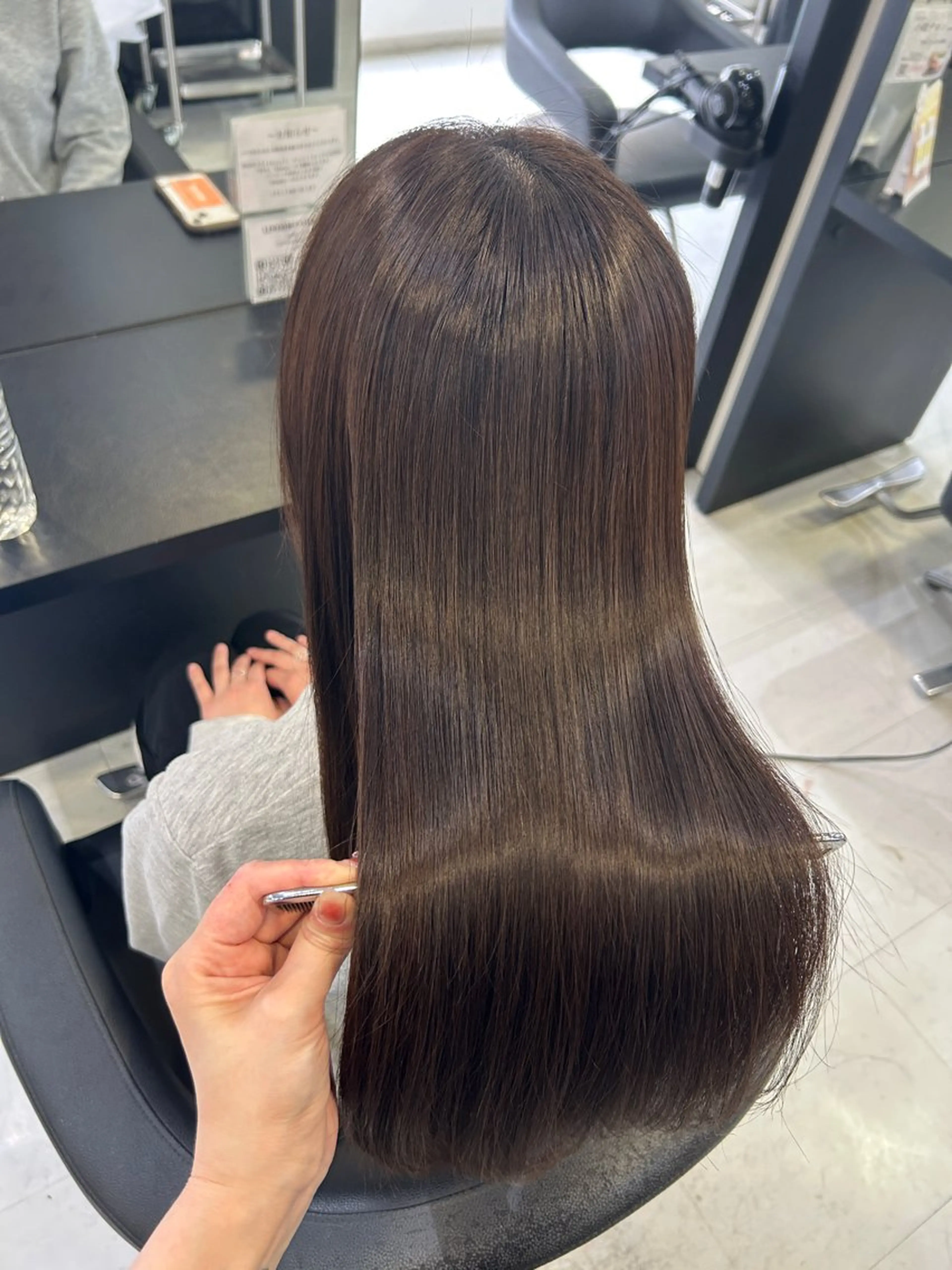 カット＋ヘアカラー(リペアトリートメント付)¥9,900の写真