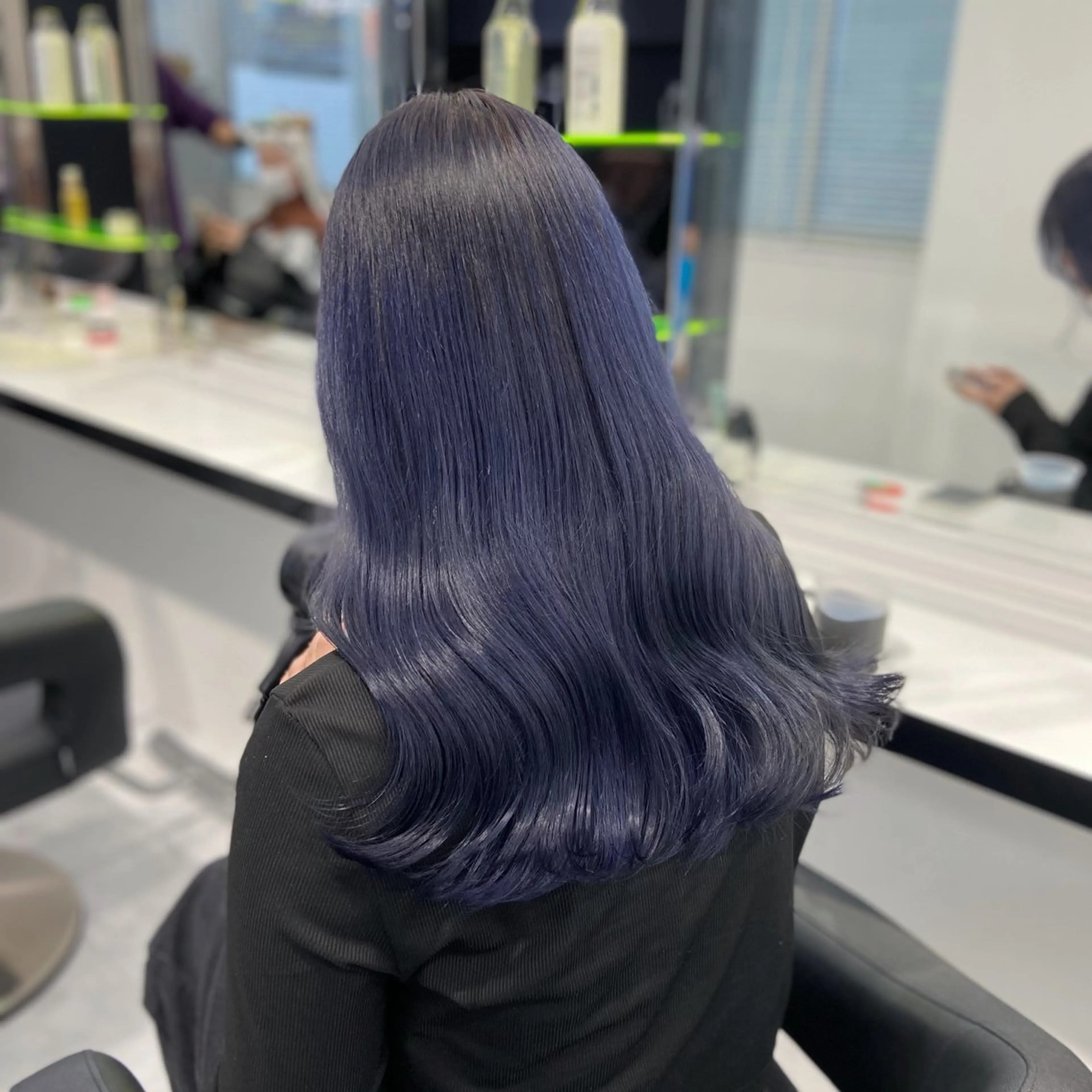 ロング カラー ヘアアレンジ カット ヘアカラー トリートメント ヘアセット レイヤー×透明感カラ ーHAYATOのヘアスタイル