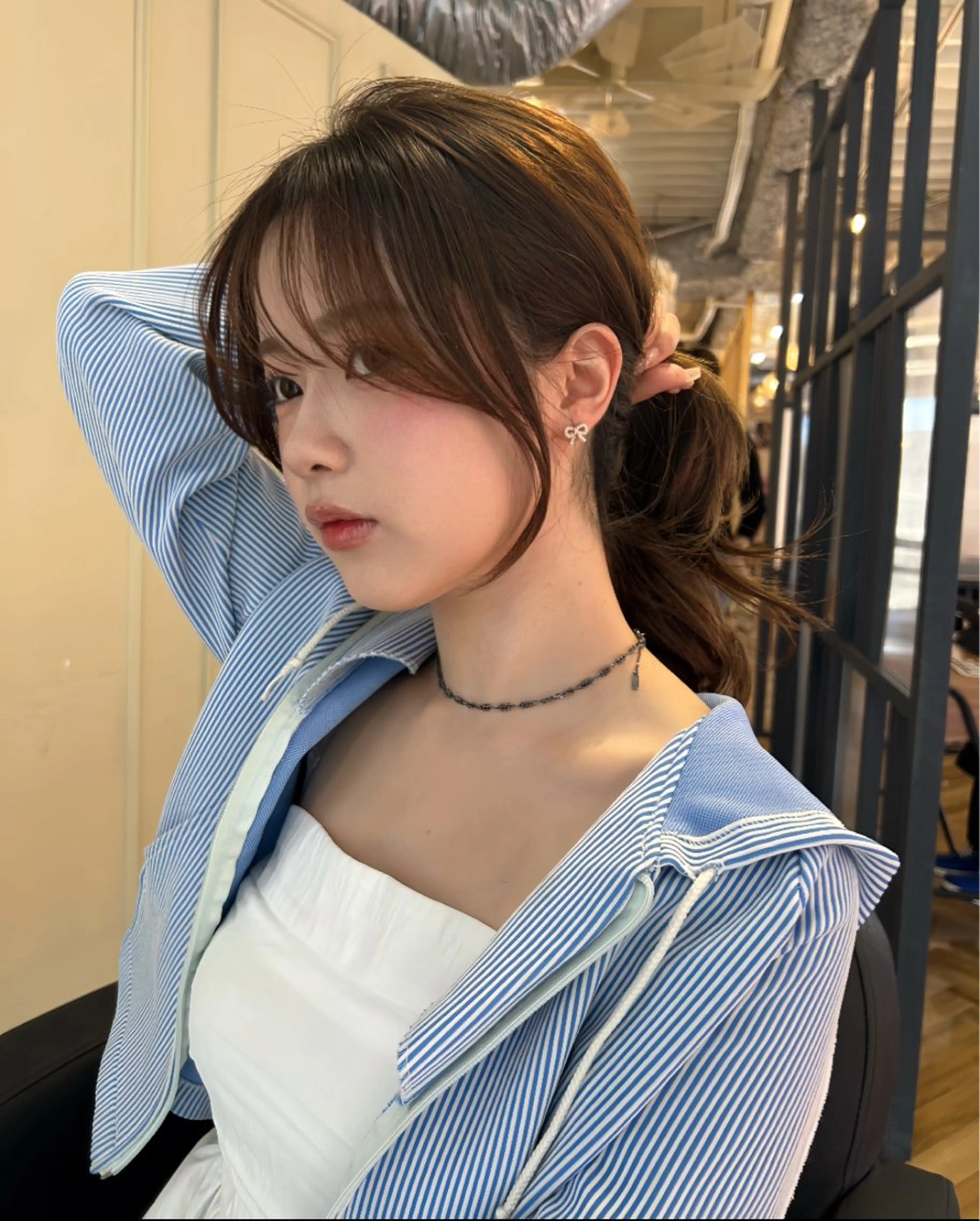 ミディアム 顔周りカット SALOWIN二子玉川South店所属・AYANO ／レイヤー／オリーブのヘアスタイル