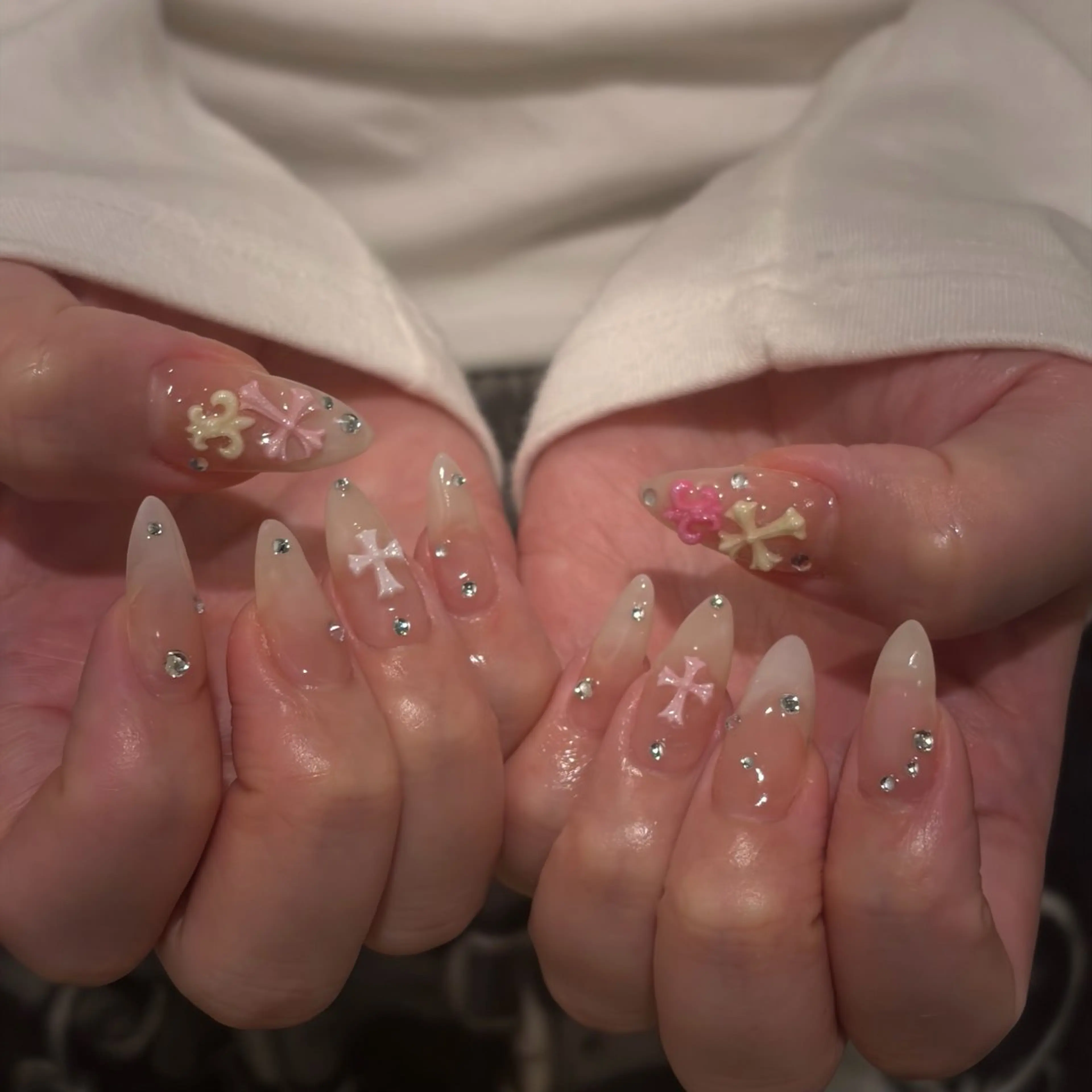 ネイル ハンドネイル 🐬Cxxu° Nail✝️のネイルデザイン